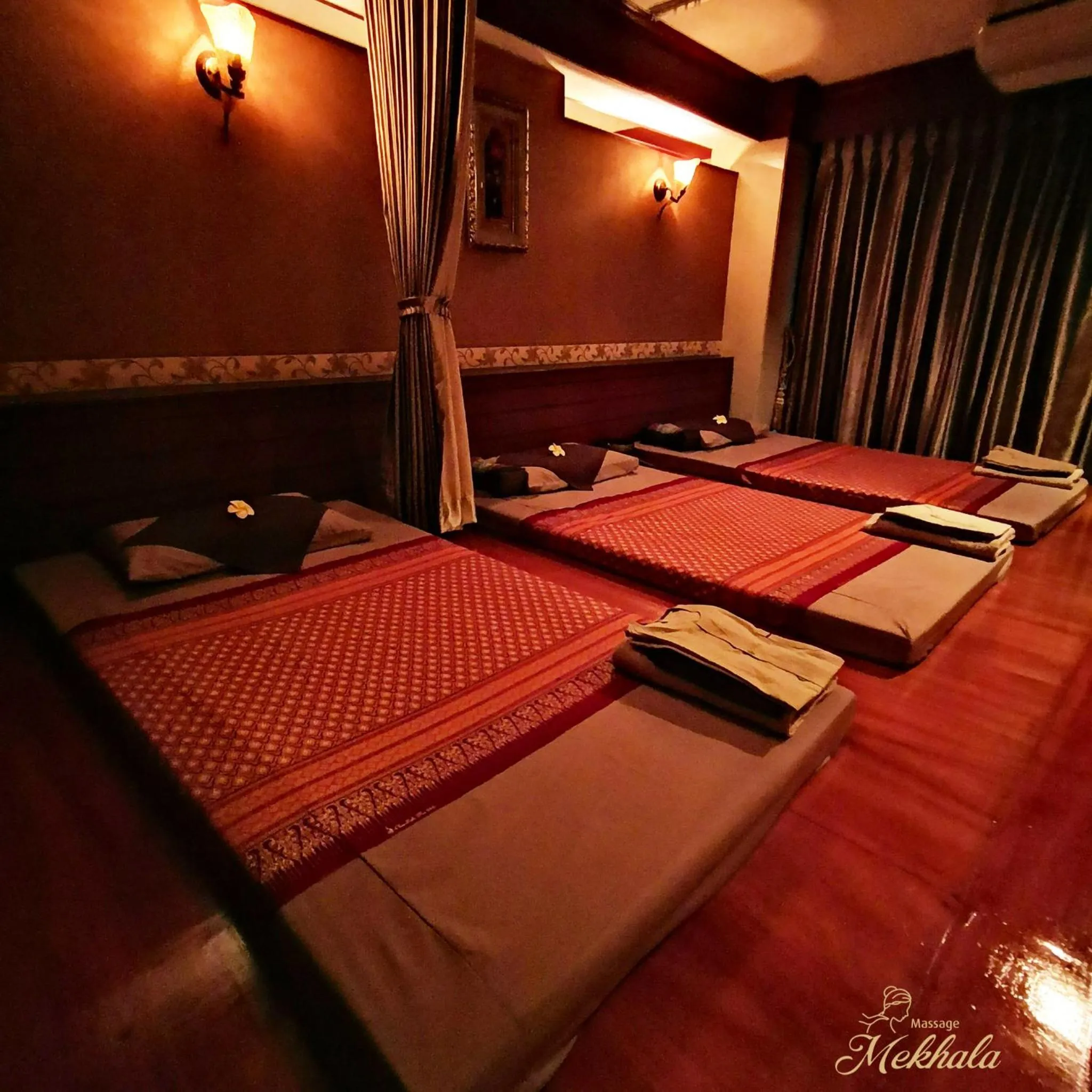 Massage in Tara Lake