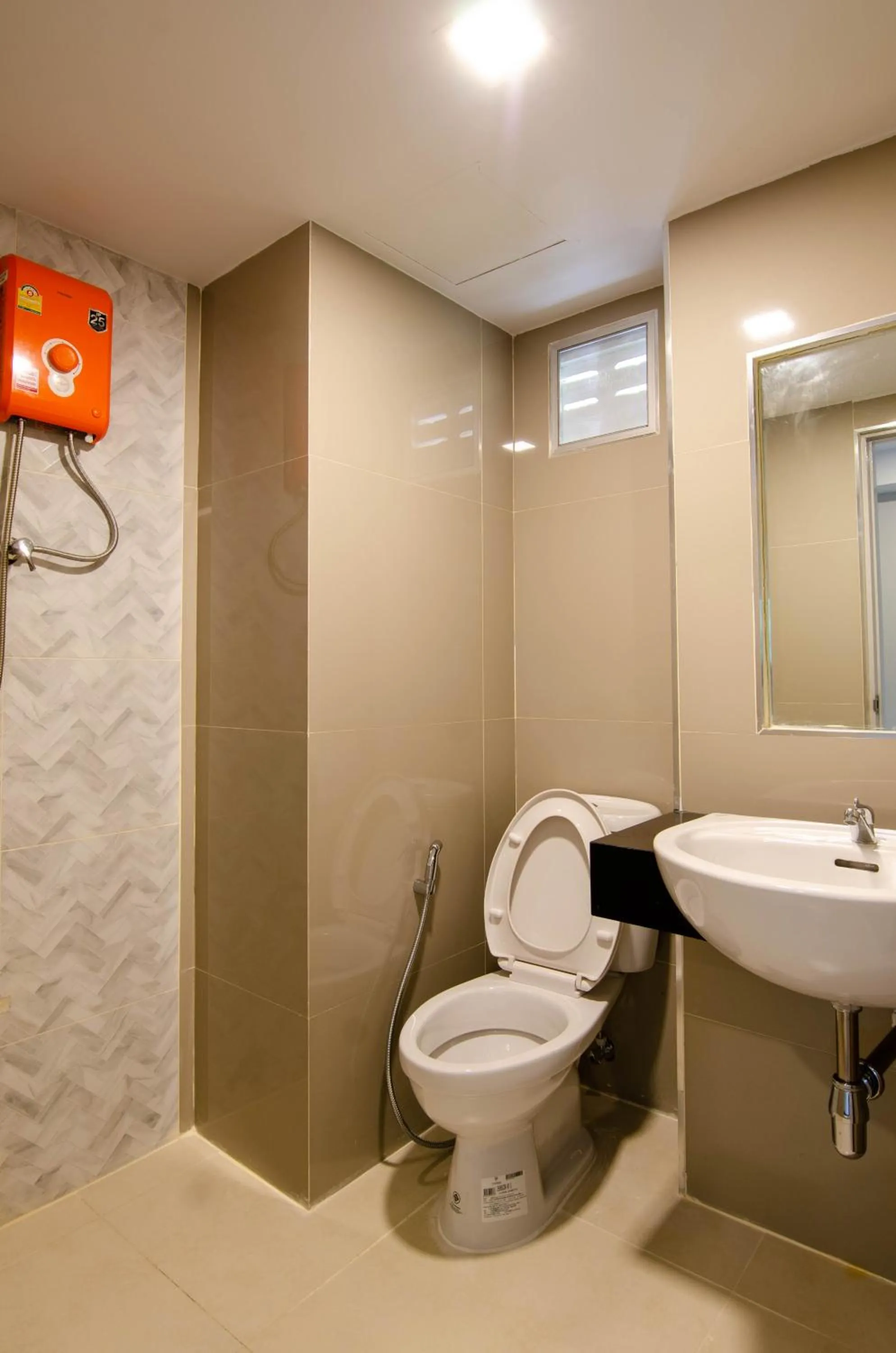 Bathroom in Tara Lake