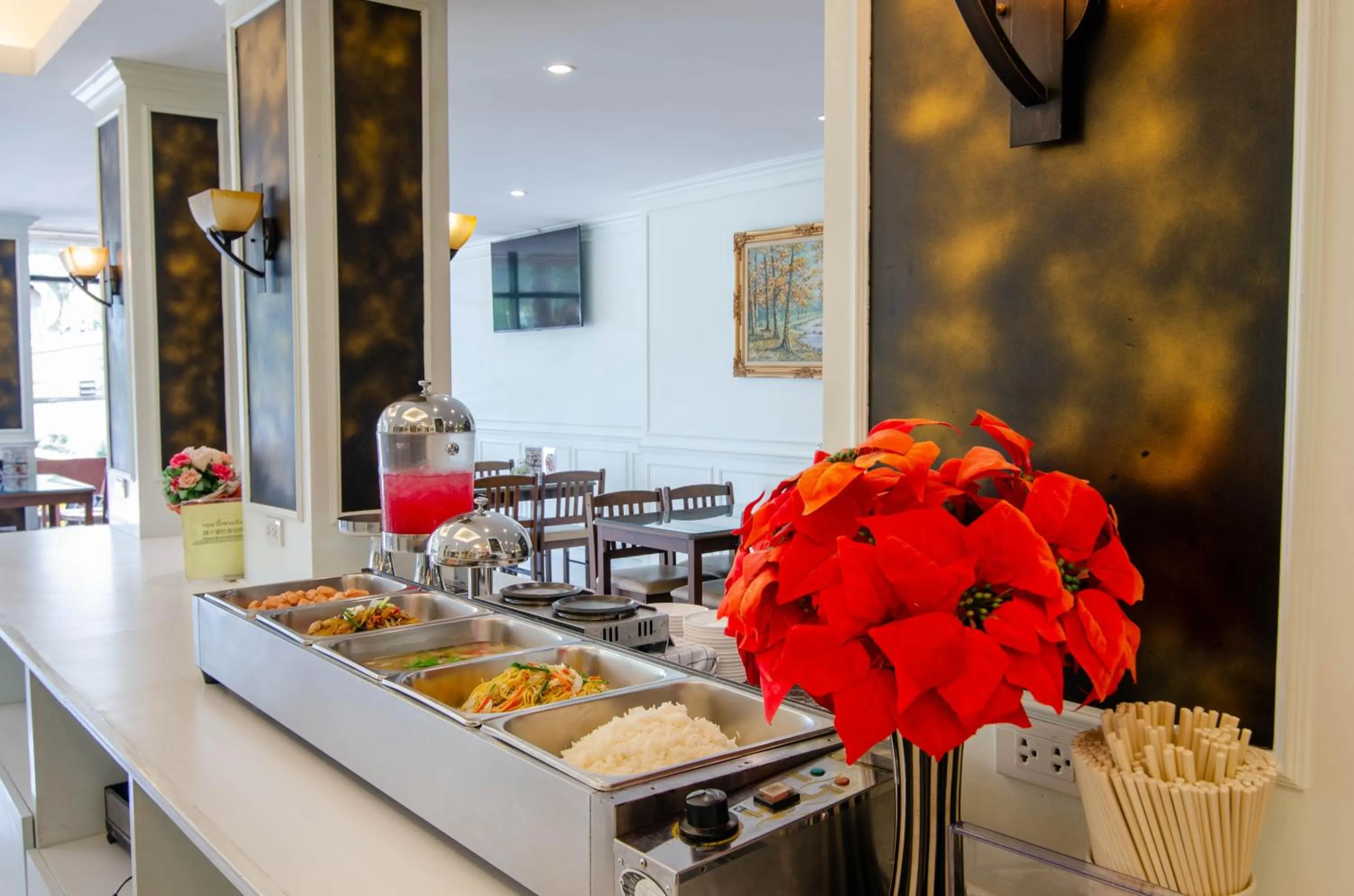 Food and drinks in Tara Lake