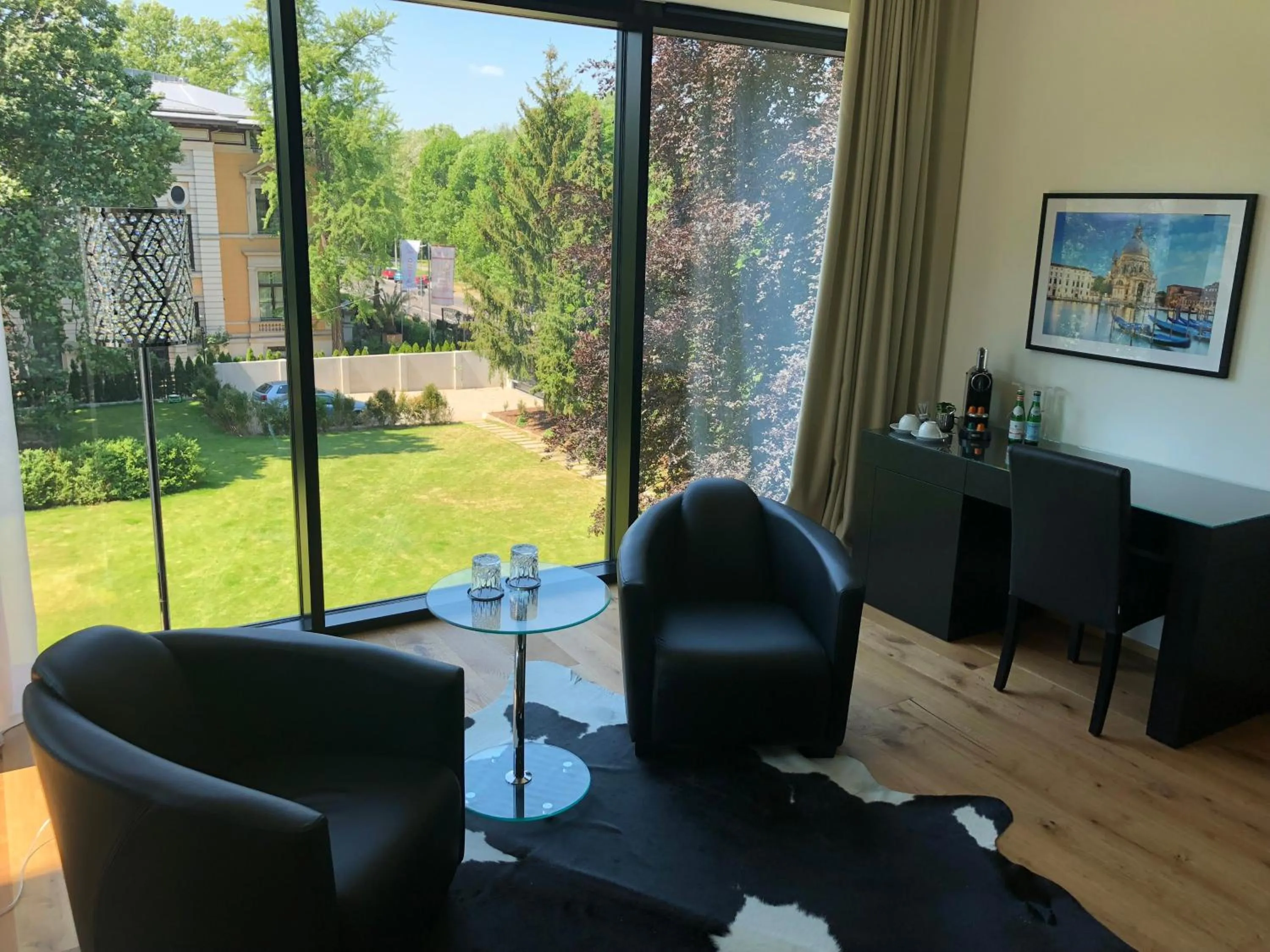 Garden view in Voss Villa