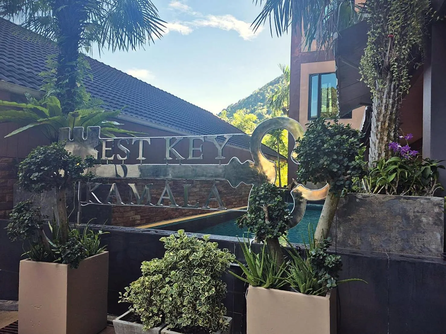 Property building in West Key Kamala Apartment