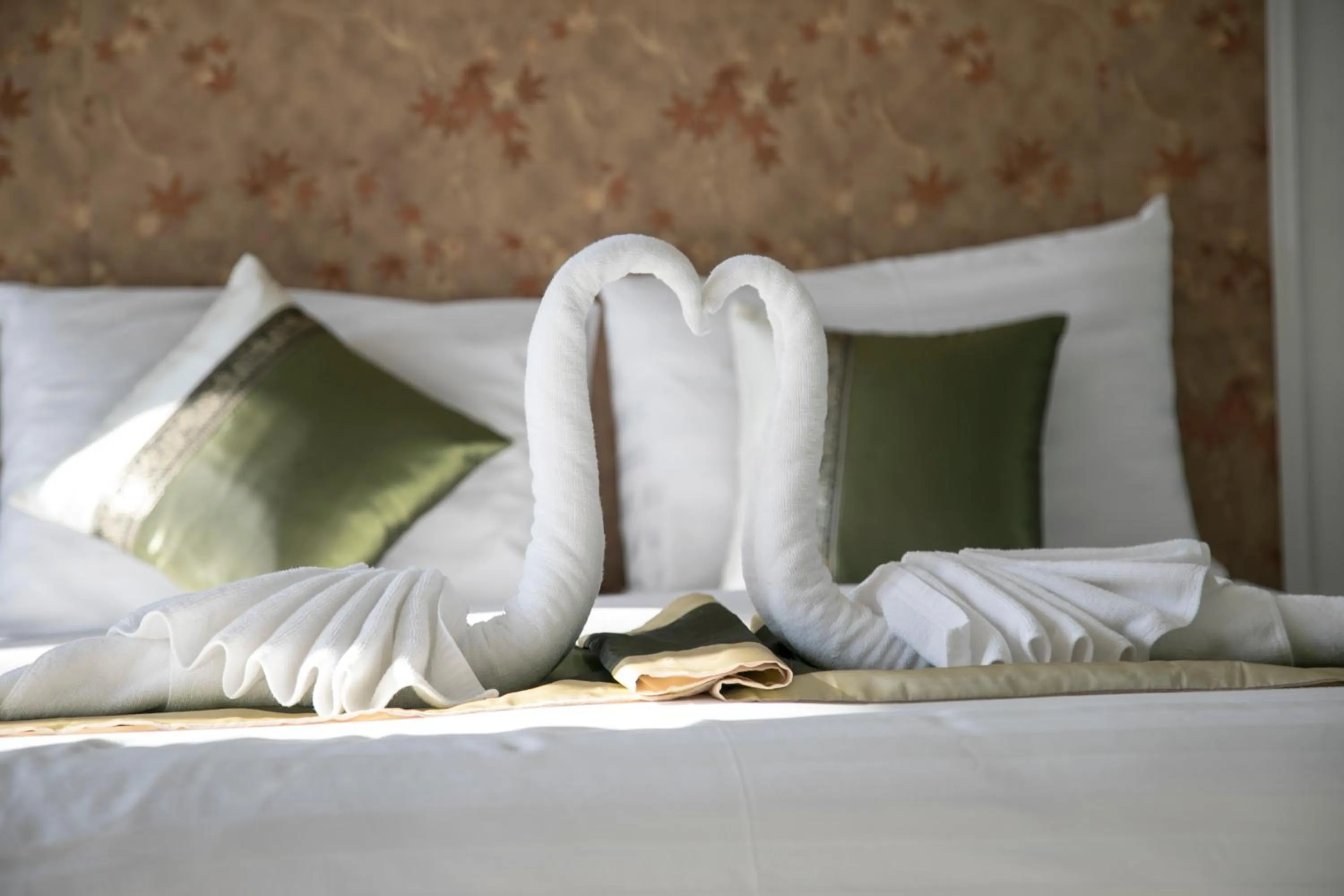 Bed in West Key Kamala Apartment