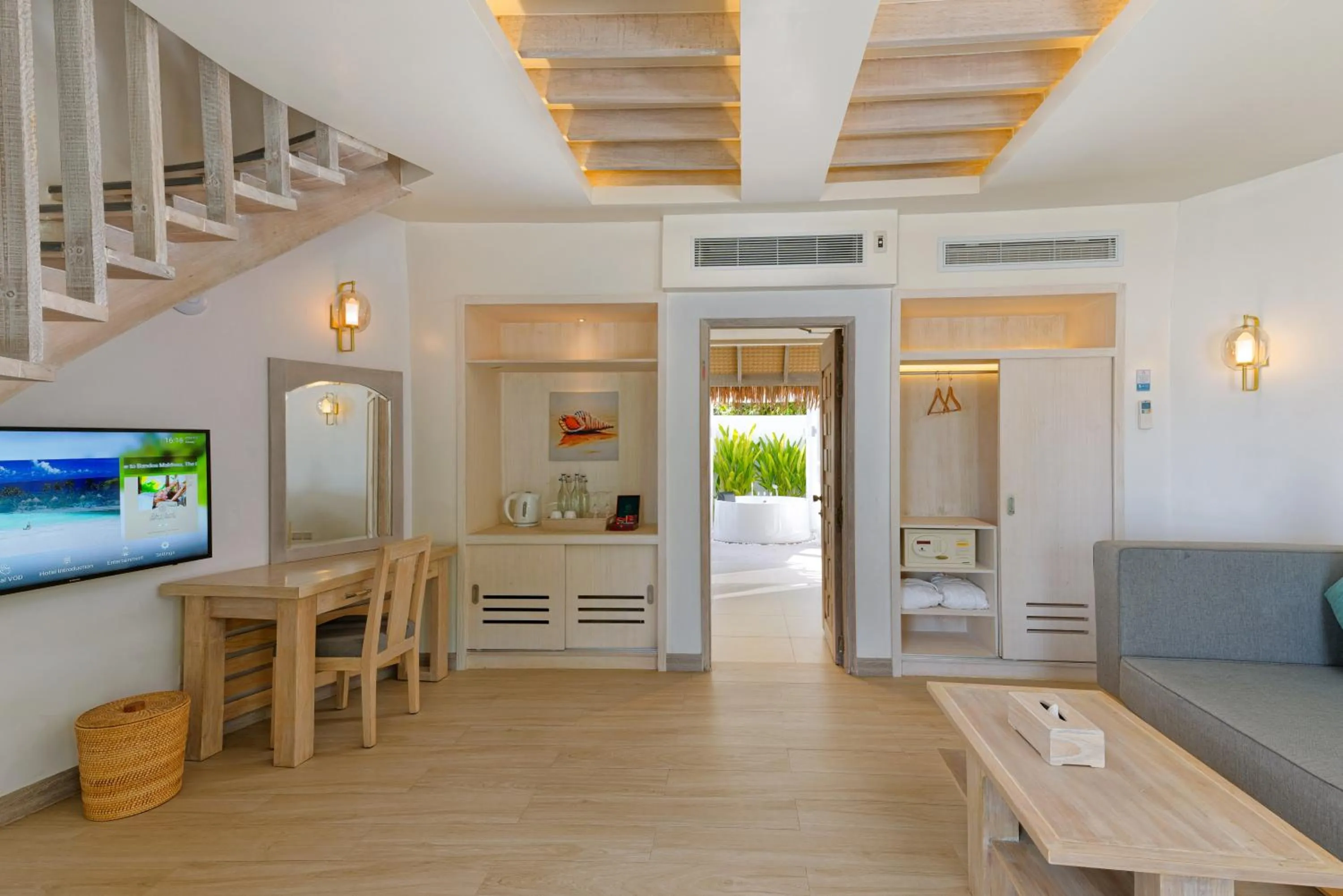 TV and multimedia in Bandos Maldives