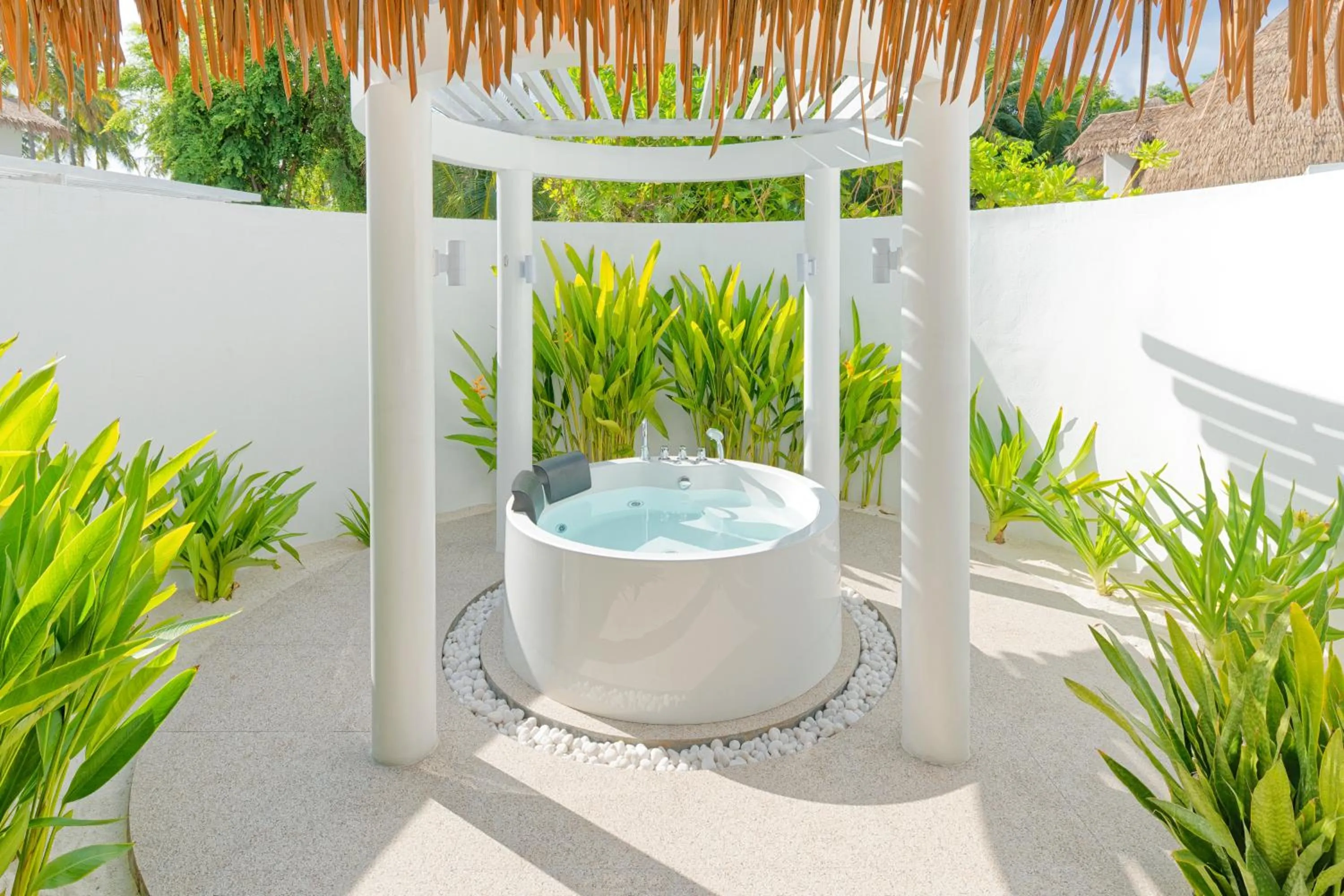 Bath in Bandos Maldives