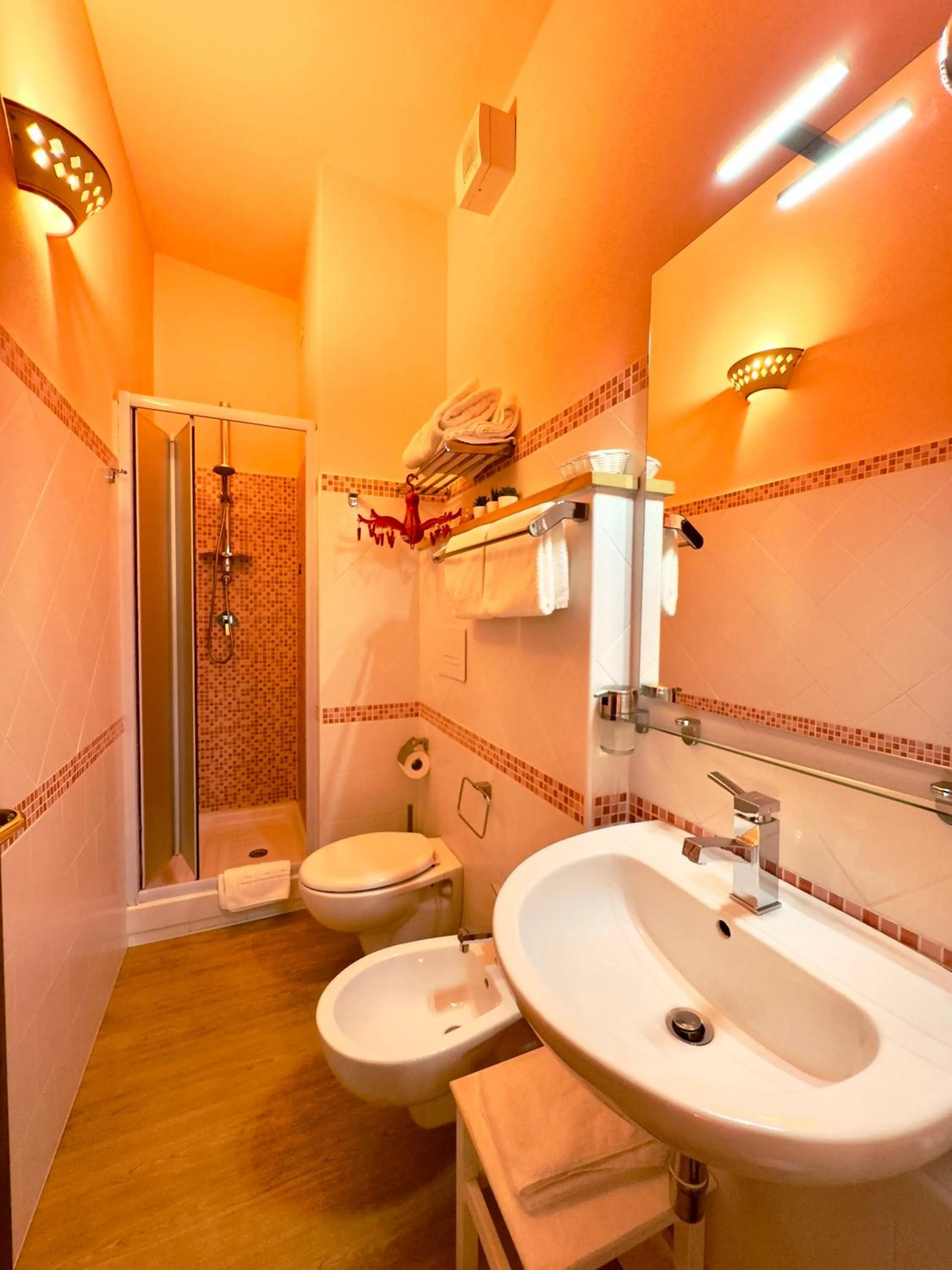 Shower in B&B Selvaggio Blu