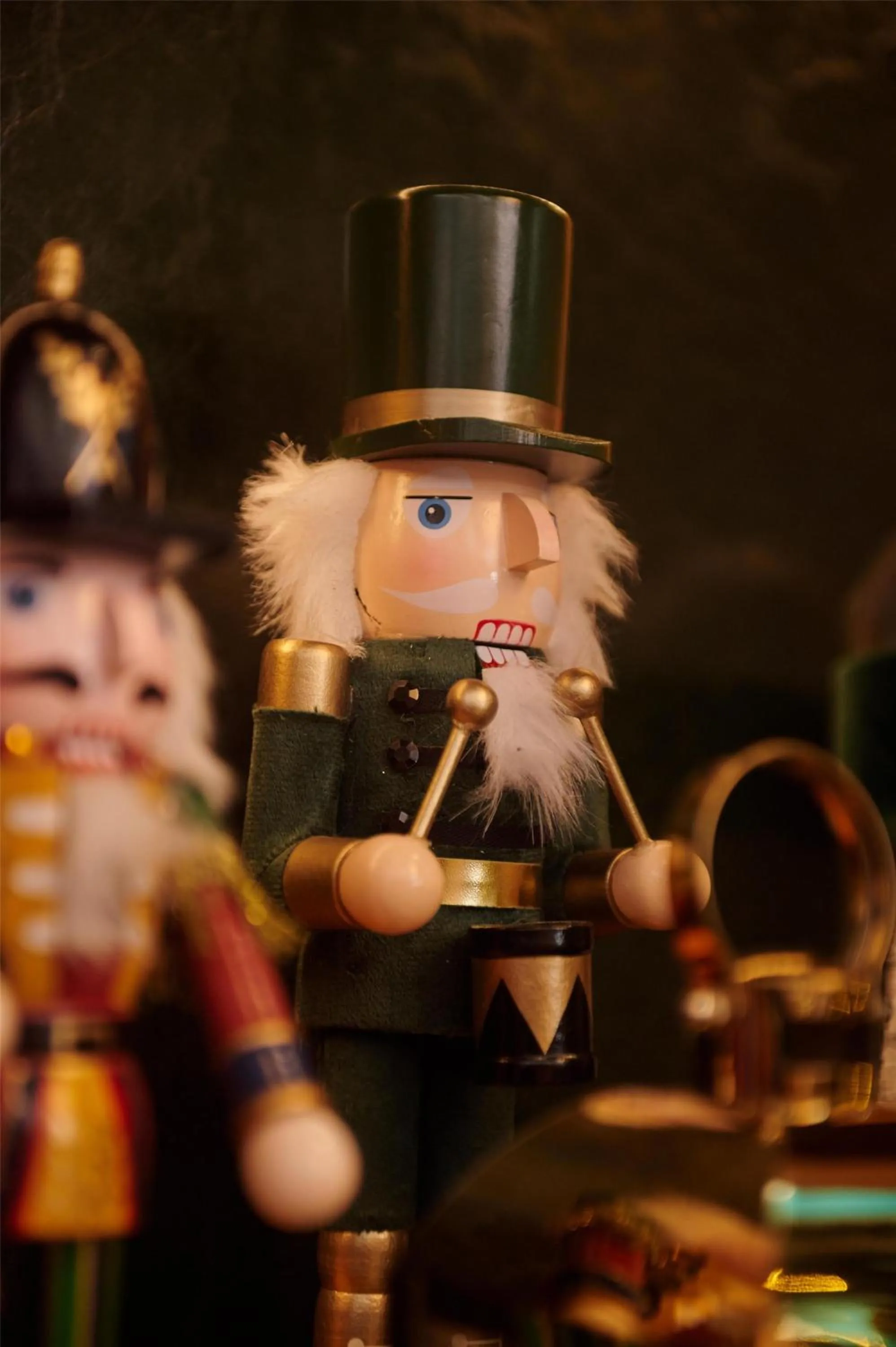 Dining area in Conrad Singapore Orchard