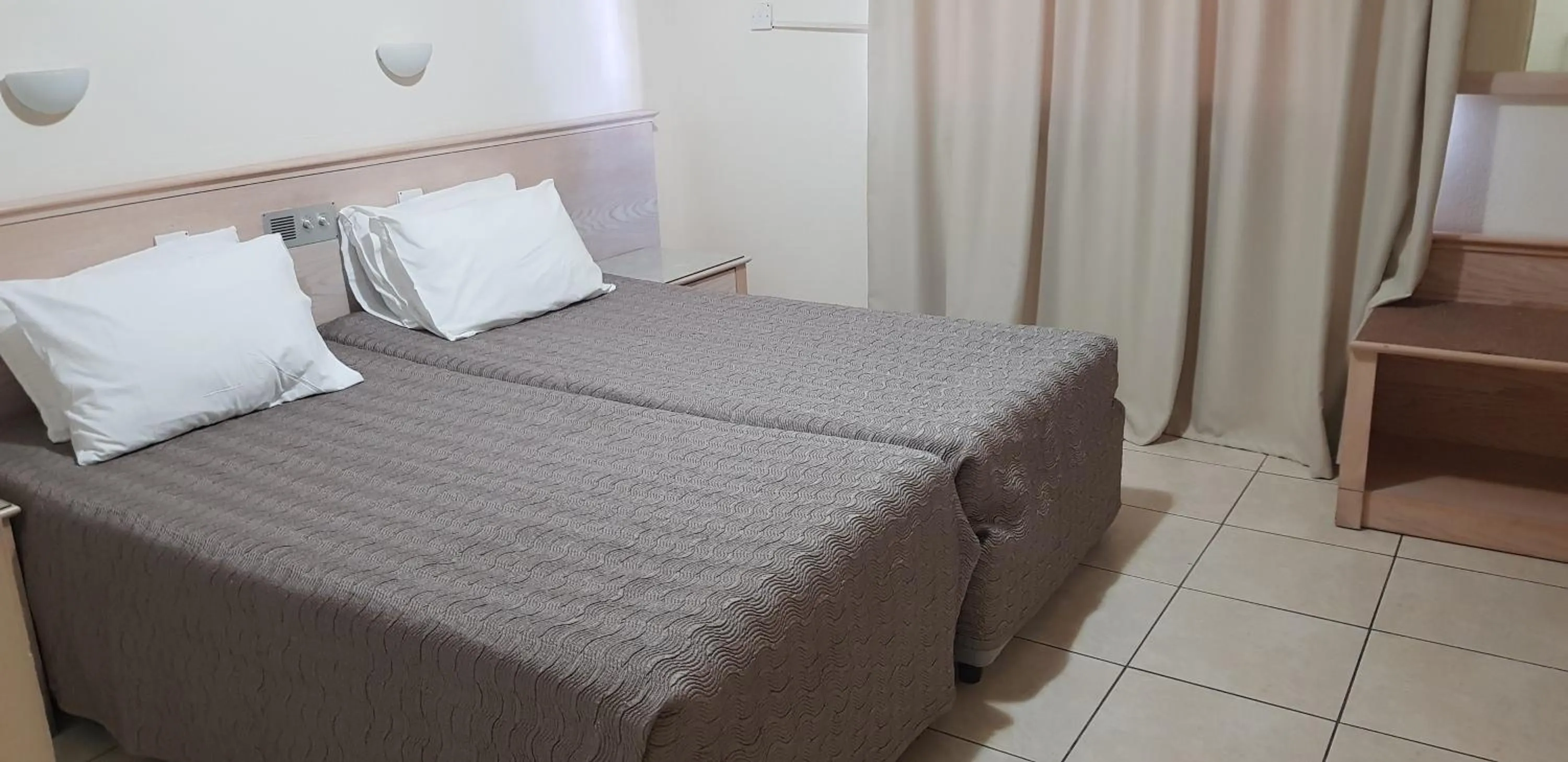 Bedroom, Bed in Senator Hotel Apartments - Adults Only