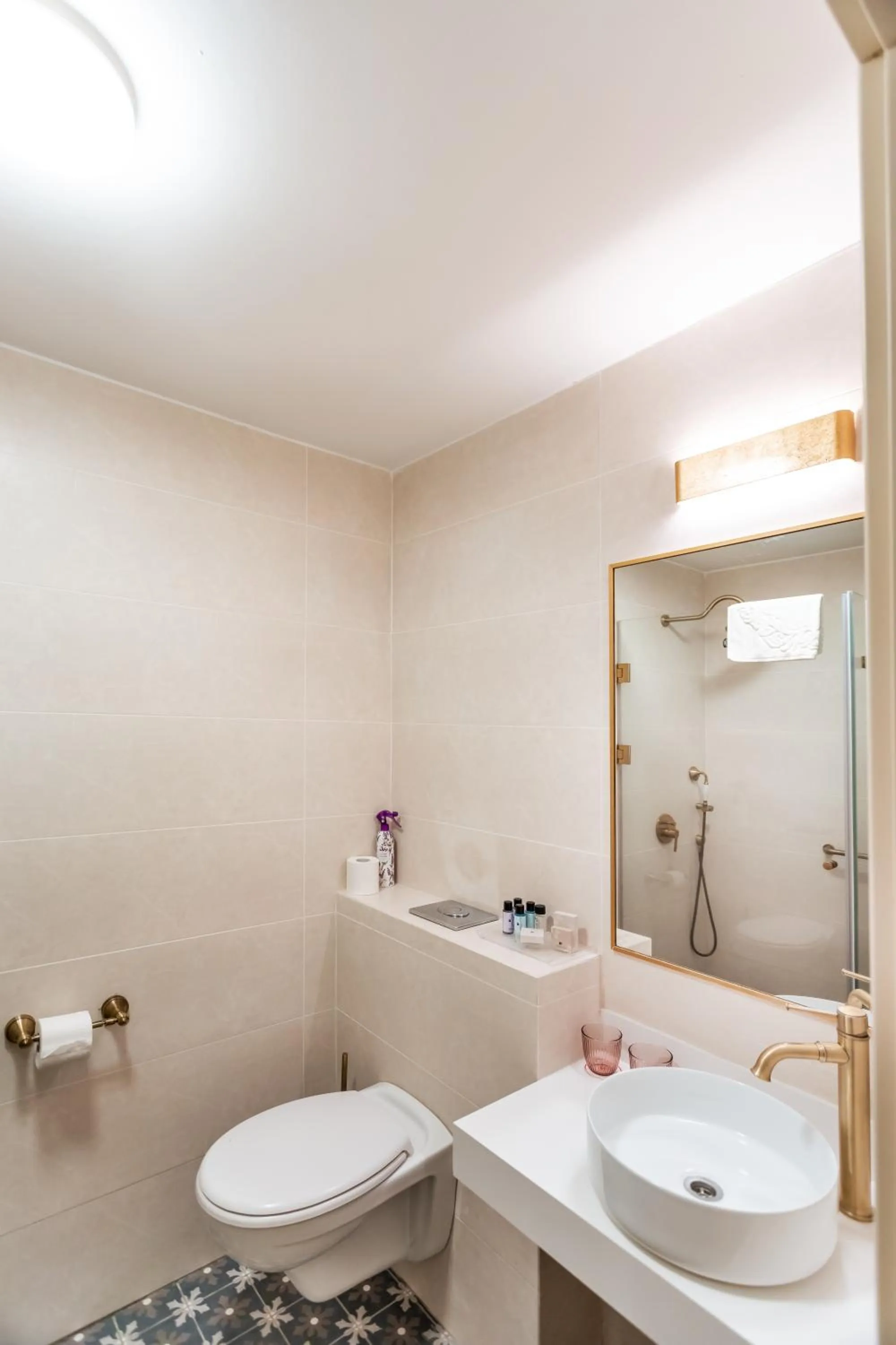 Shower in Amirey Hagalil Boutique Hotel