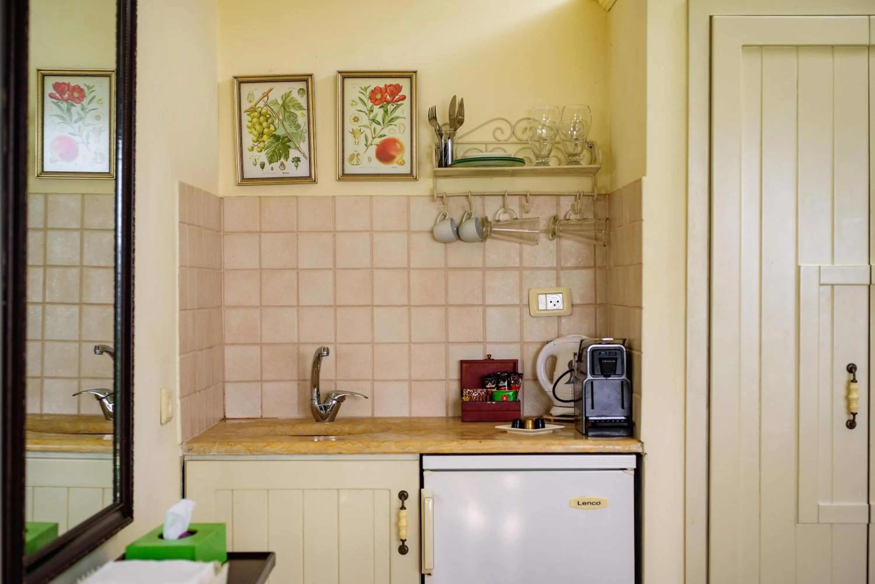 Coffee/tea facilities in Amirey Hagalil Boutique Hotel