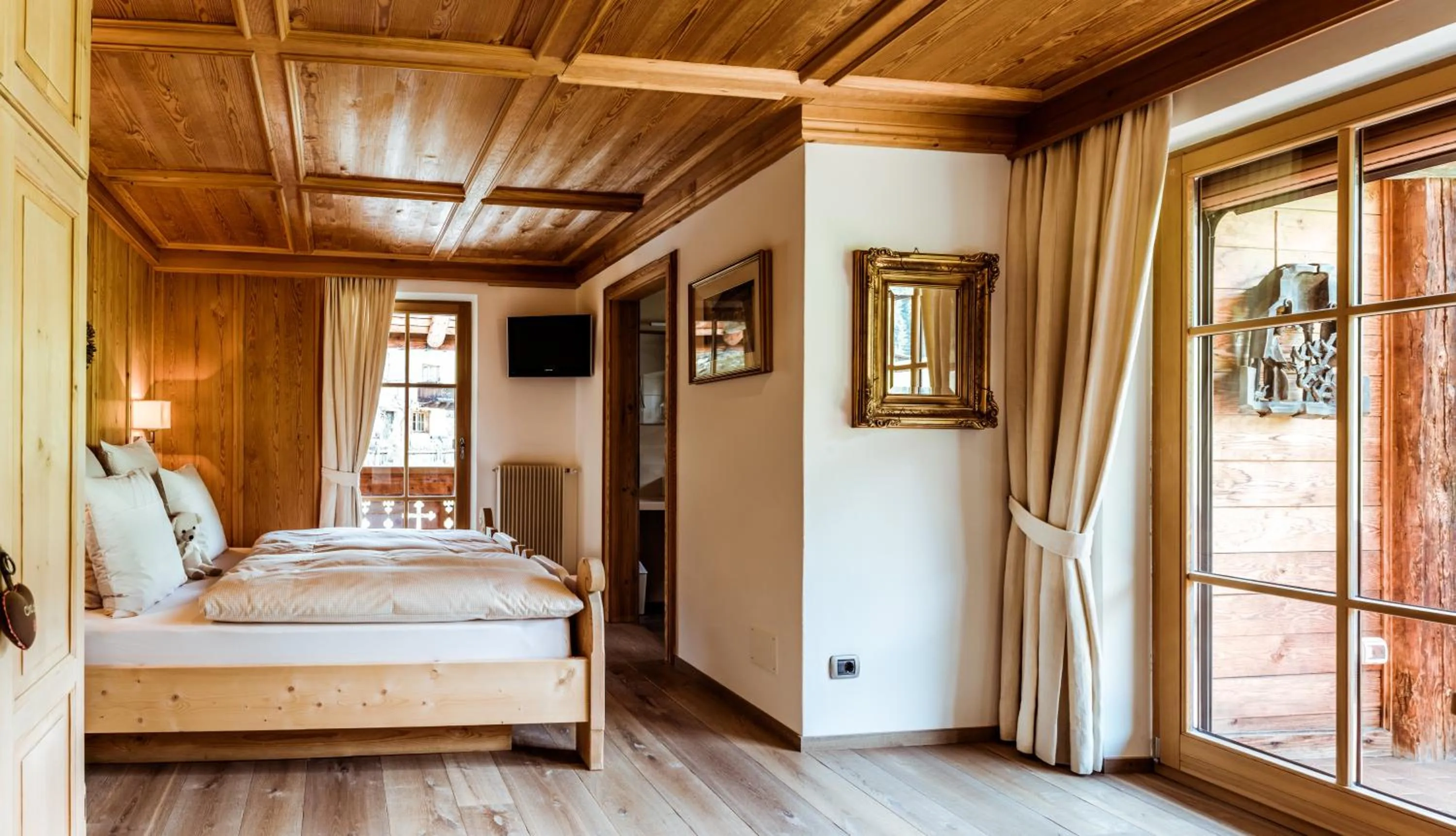 Bed in Mountain Chalet Pra Ronch