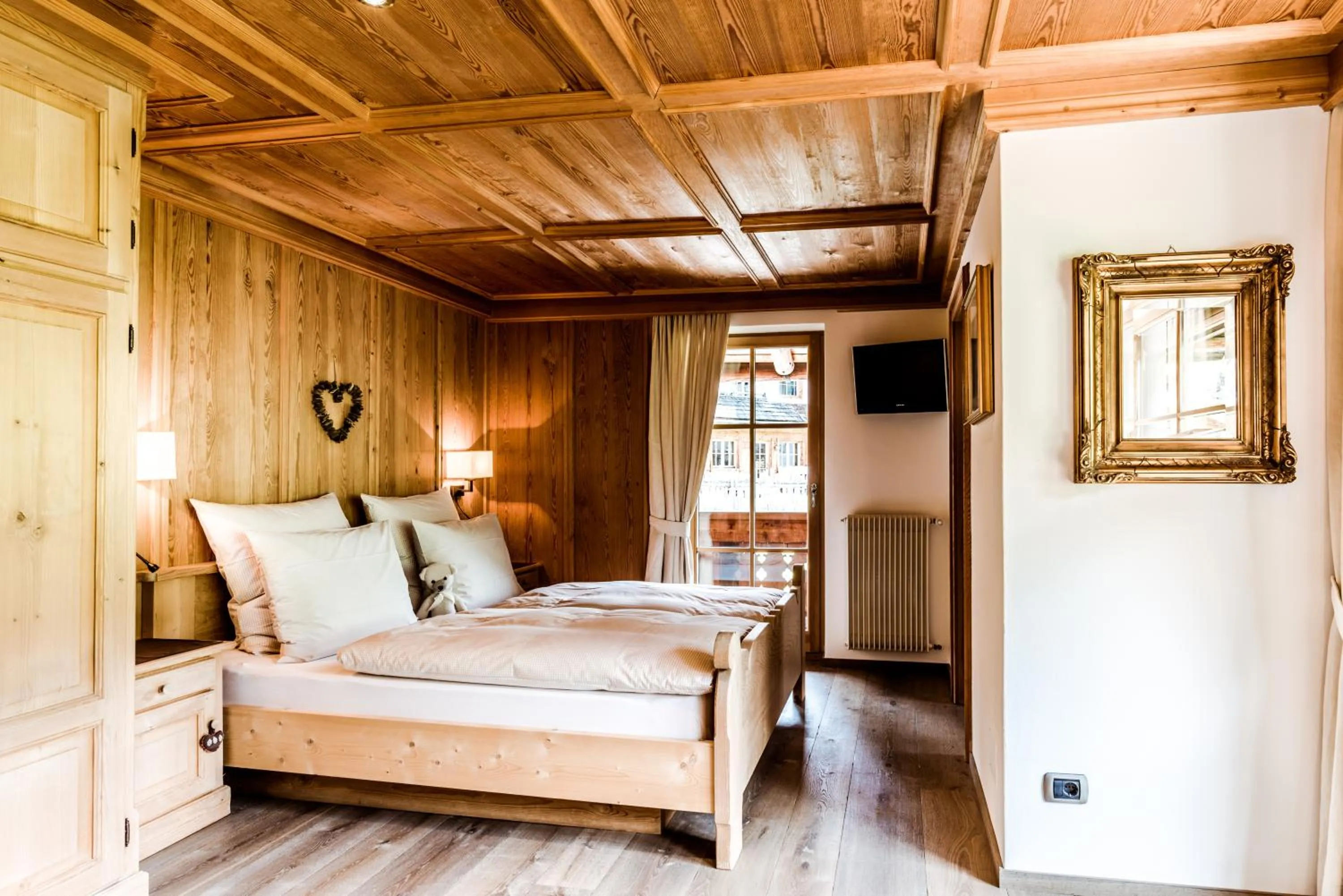 Photo of the whole room, Bed in Mountain Chalet Pra Ronch