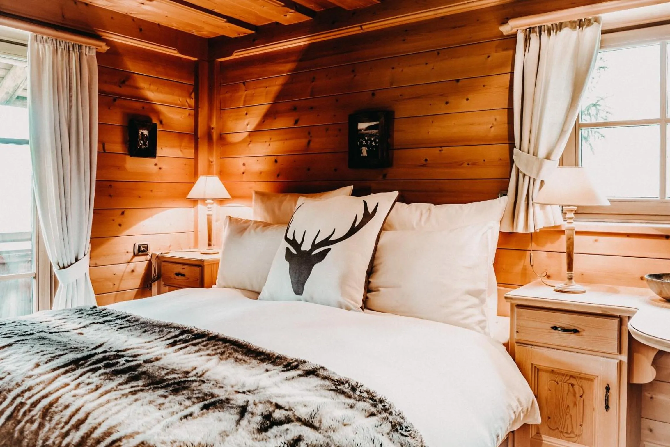 Bed in Mountain Chalet Pra Ronch