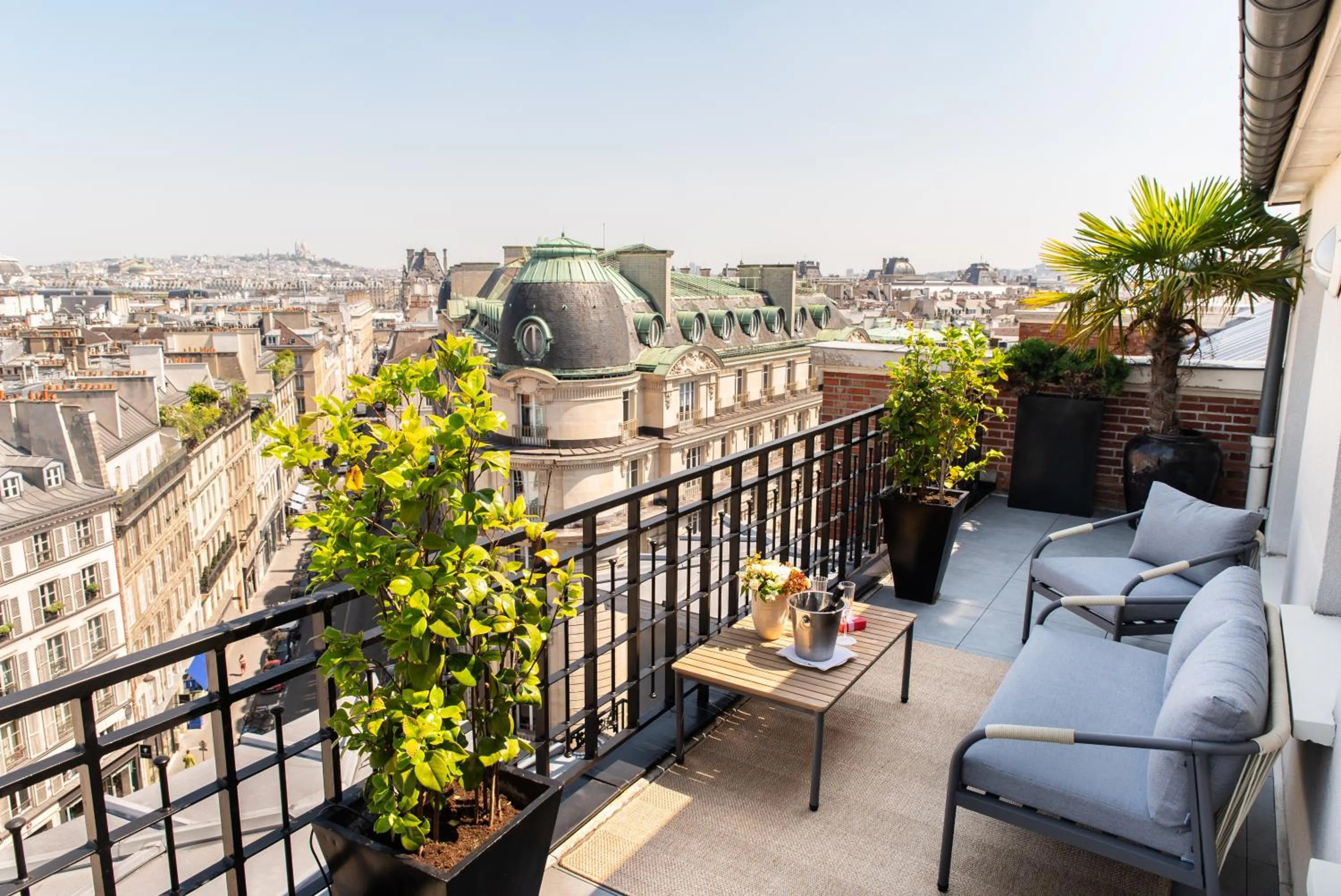 View (from property/room) in Hôtel Pont Royal Paris