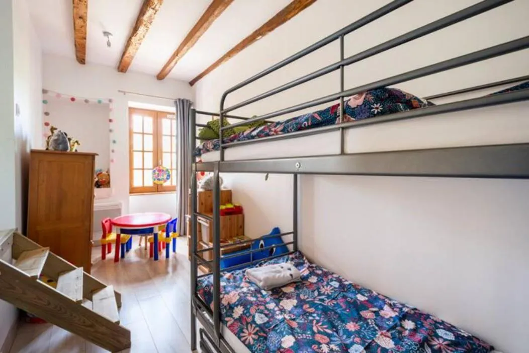 bunk bed, Bed in B&B Des Histoires d'Anges - Côté Jardin - Accueil Vélo