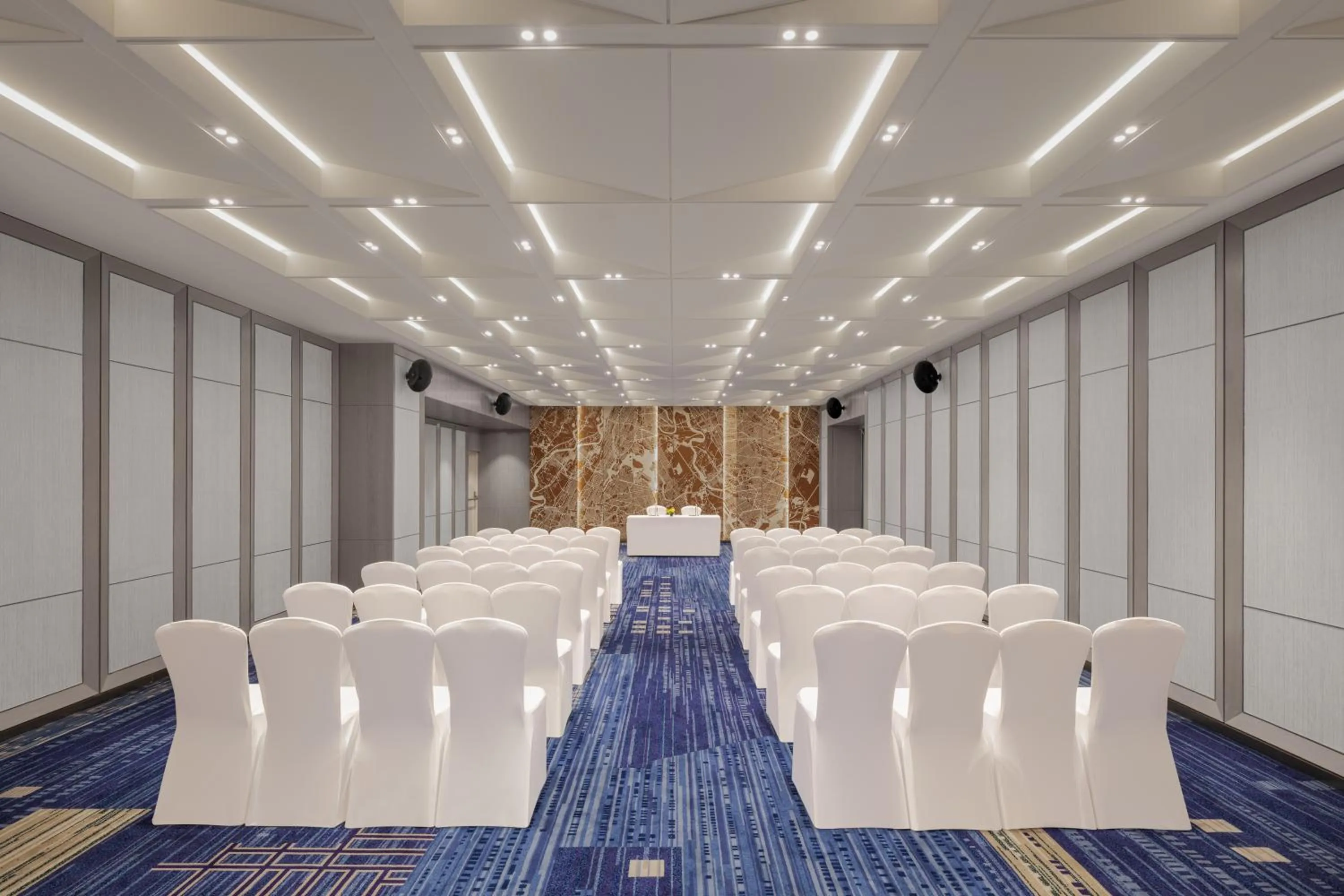 Banquet/Function facilities in Le Meridien Ahmedabad