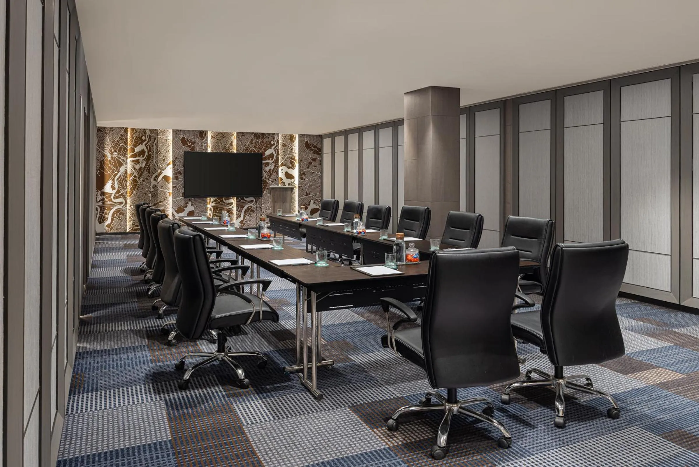 Meeting/conference room in Le Meridien Ahmedabad
