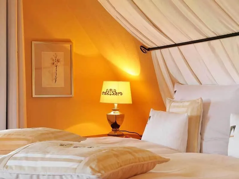 Bed in Hotel Herrnschloesschen