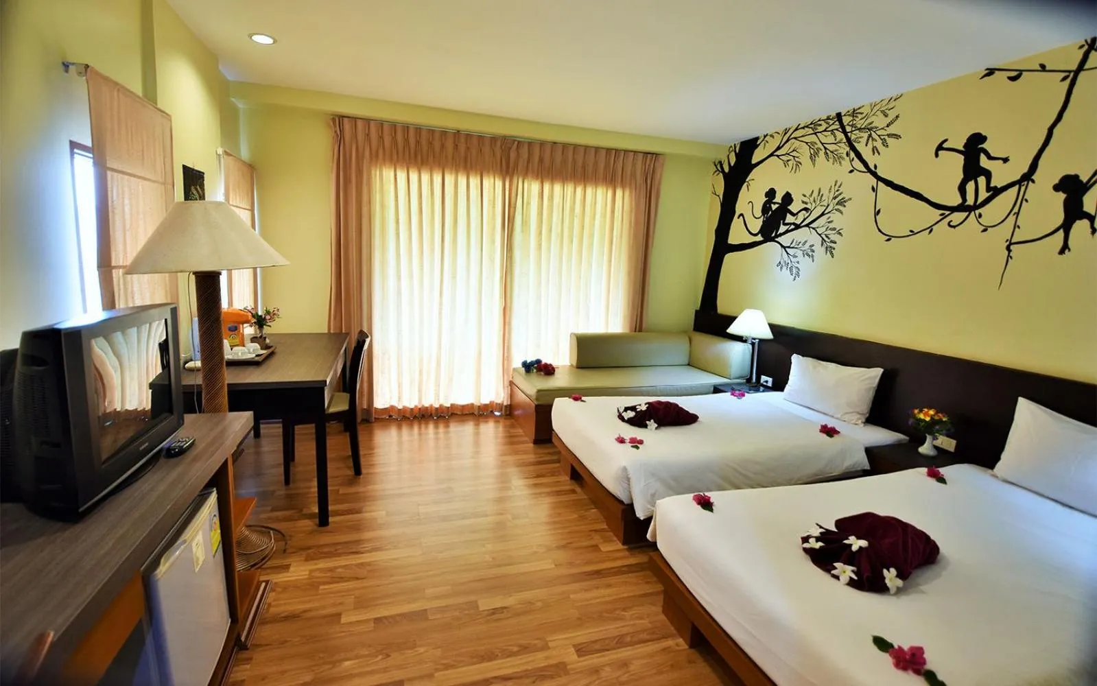 Neighbourhood, Bed in Phi Phi Arboreal Resort