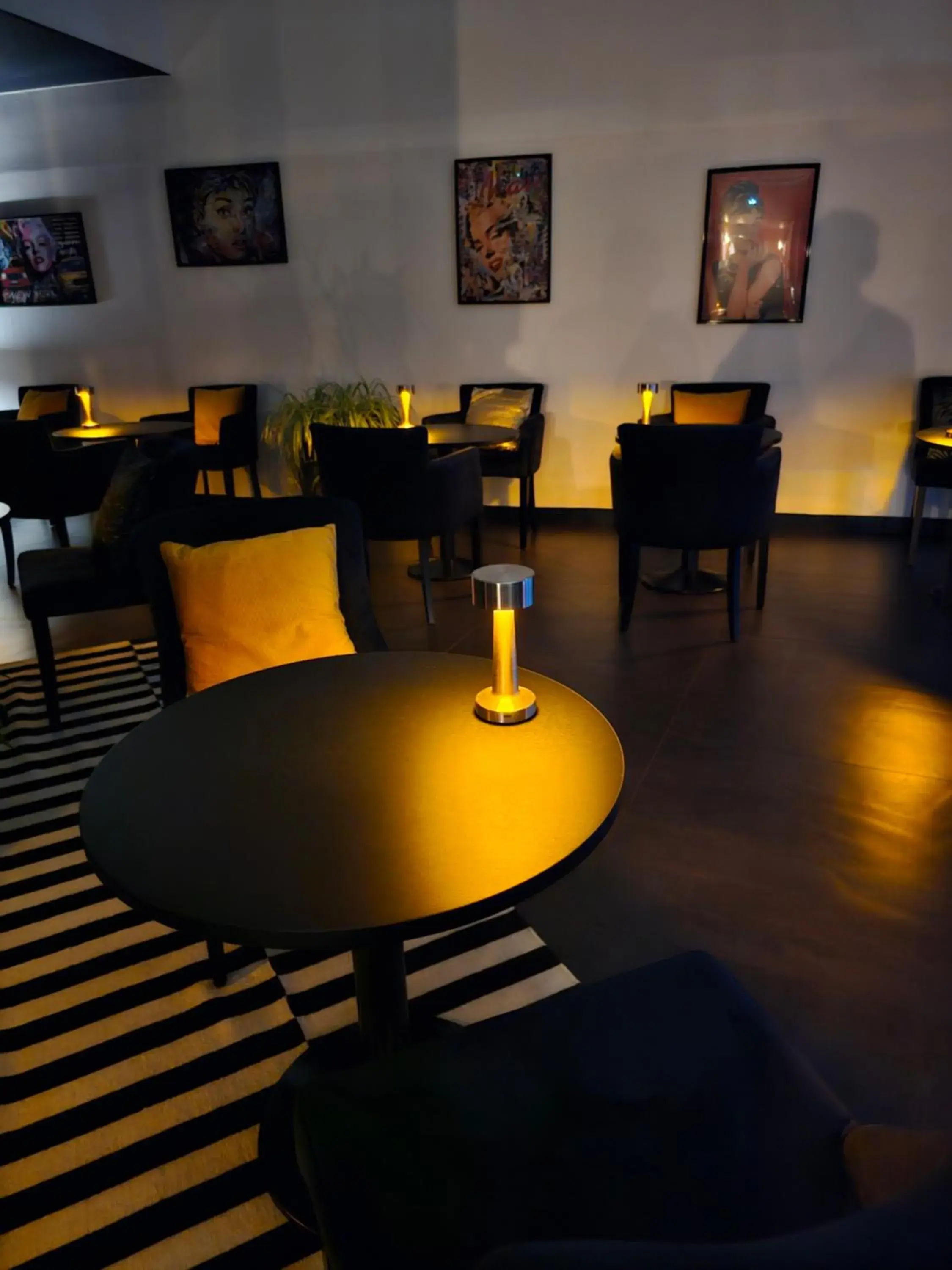 Quadruple Room in Le Patio De La Dordogne Quadruple Room in Le Patio De La Dordogne