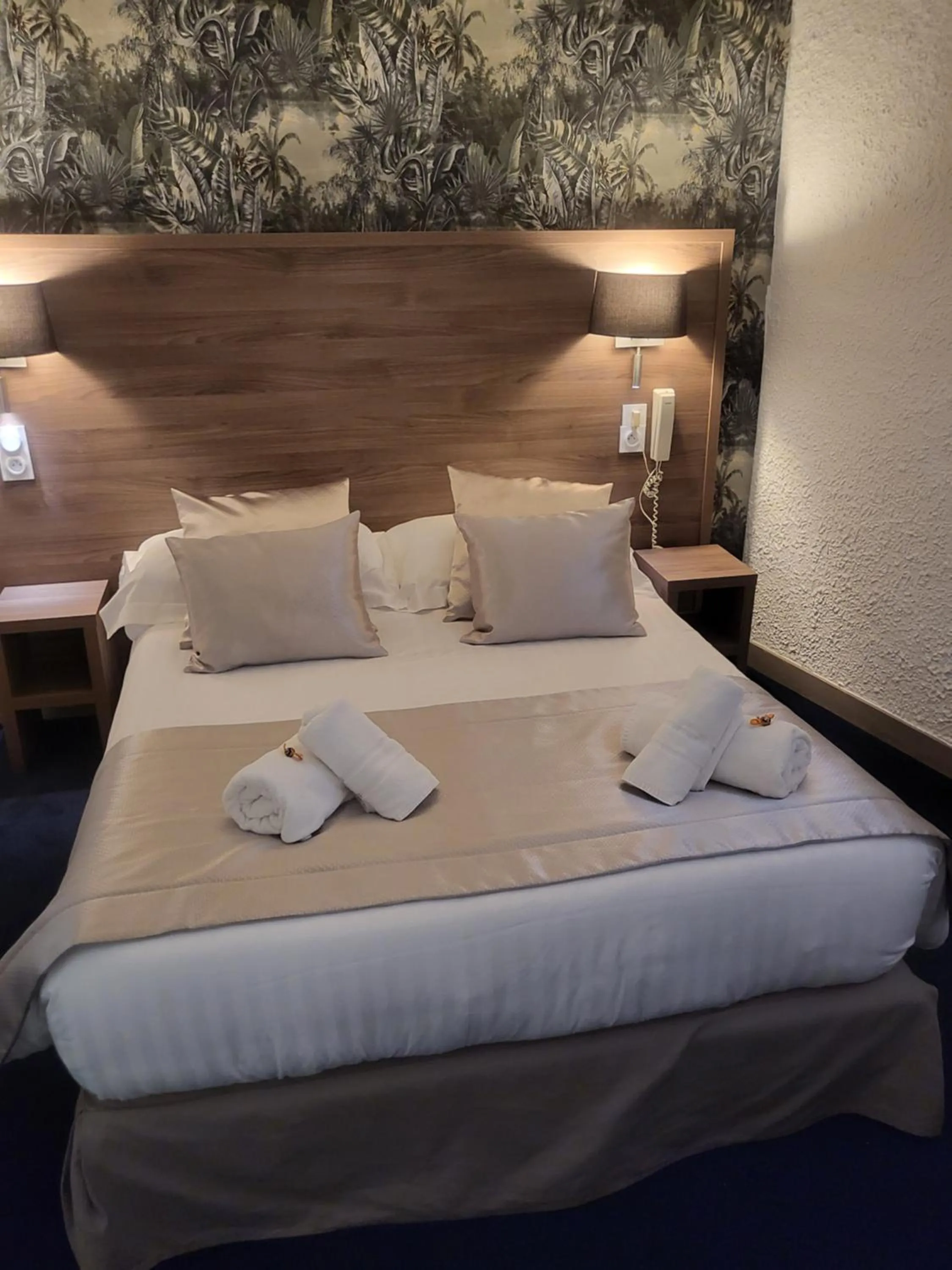 Bedroom, Bed in Le Patio De La Dordogne