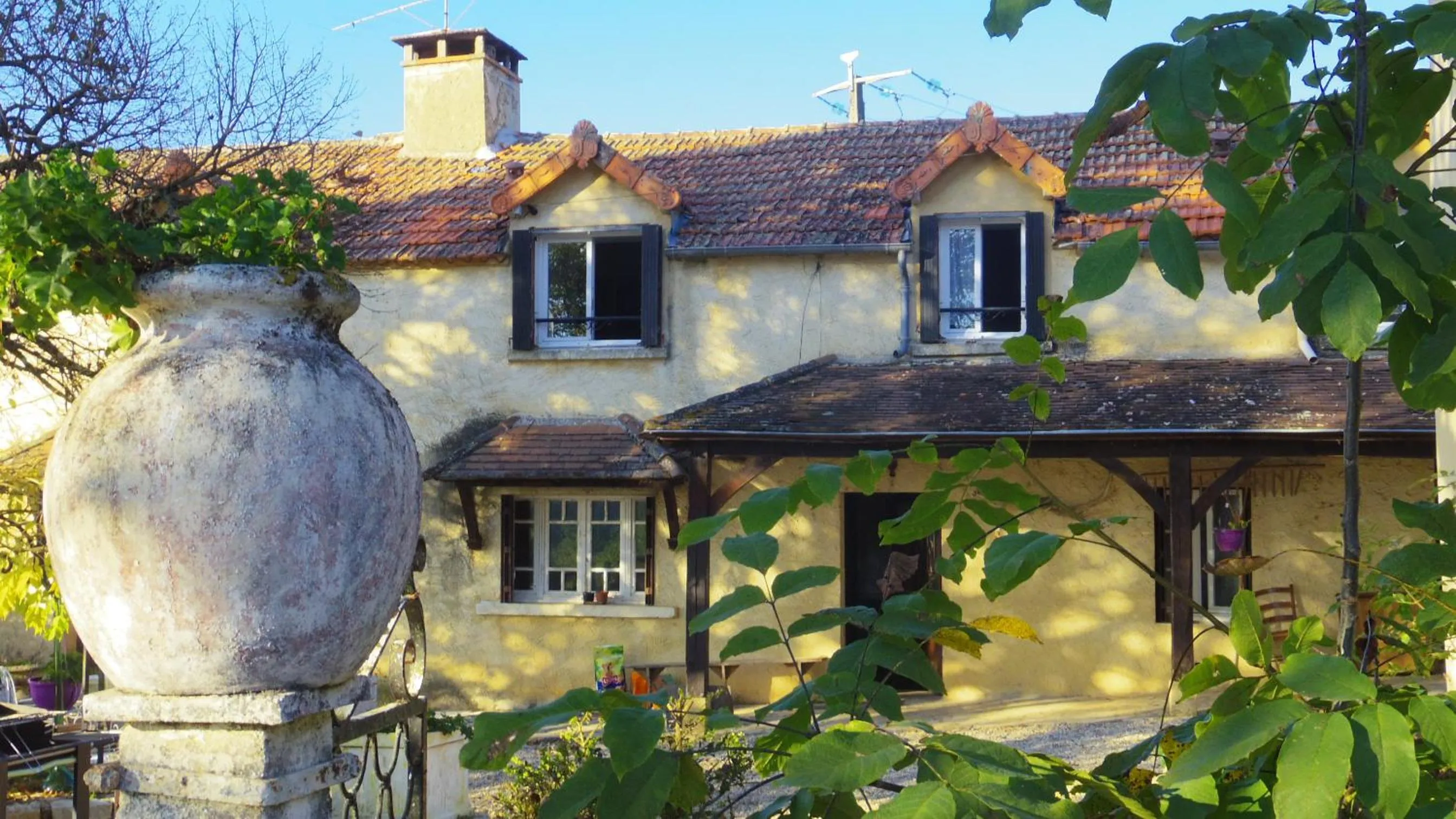 Property building in Chambre Lascaux aux Meulieres a Domme
