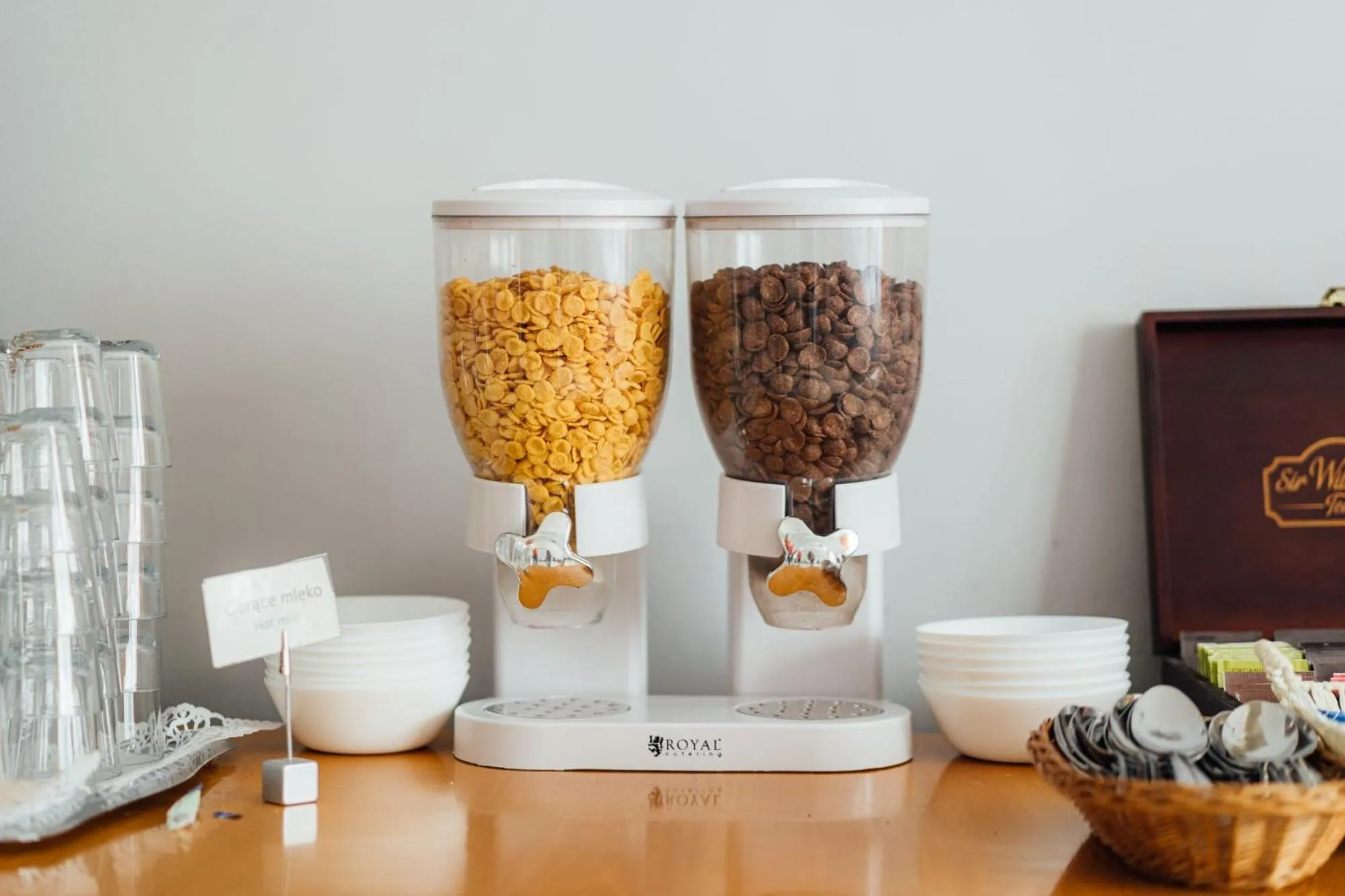 Buffet breakfast in Hotel Logos