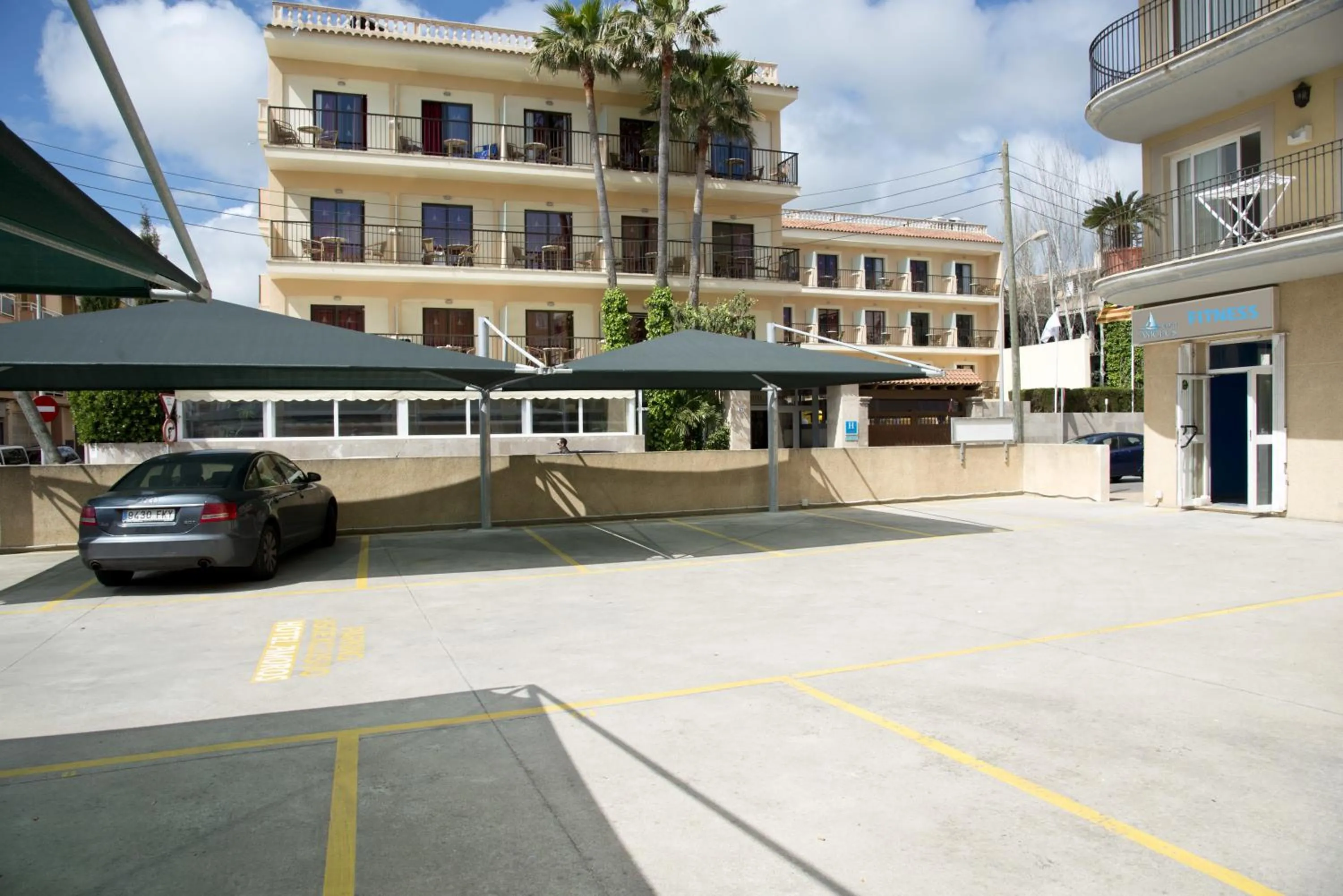 Area and facilities in Hotel Amoros