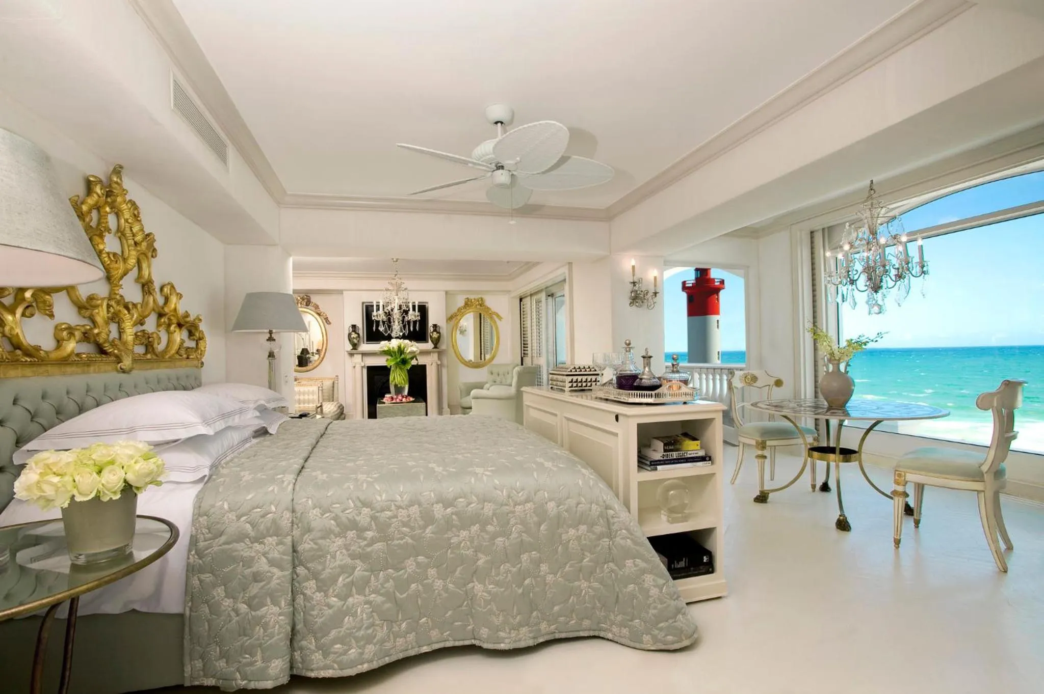 Photo of the whole room, Bed in The Oyster Box