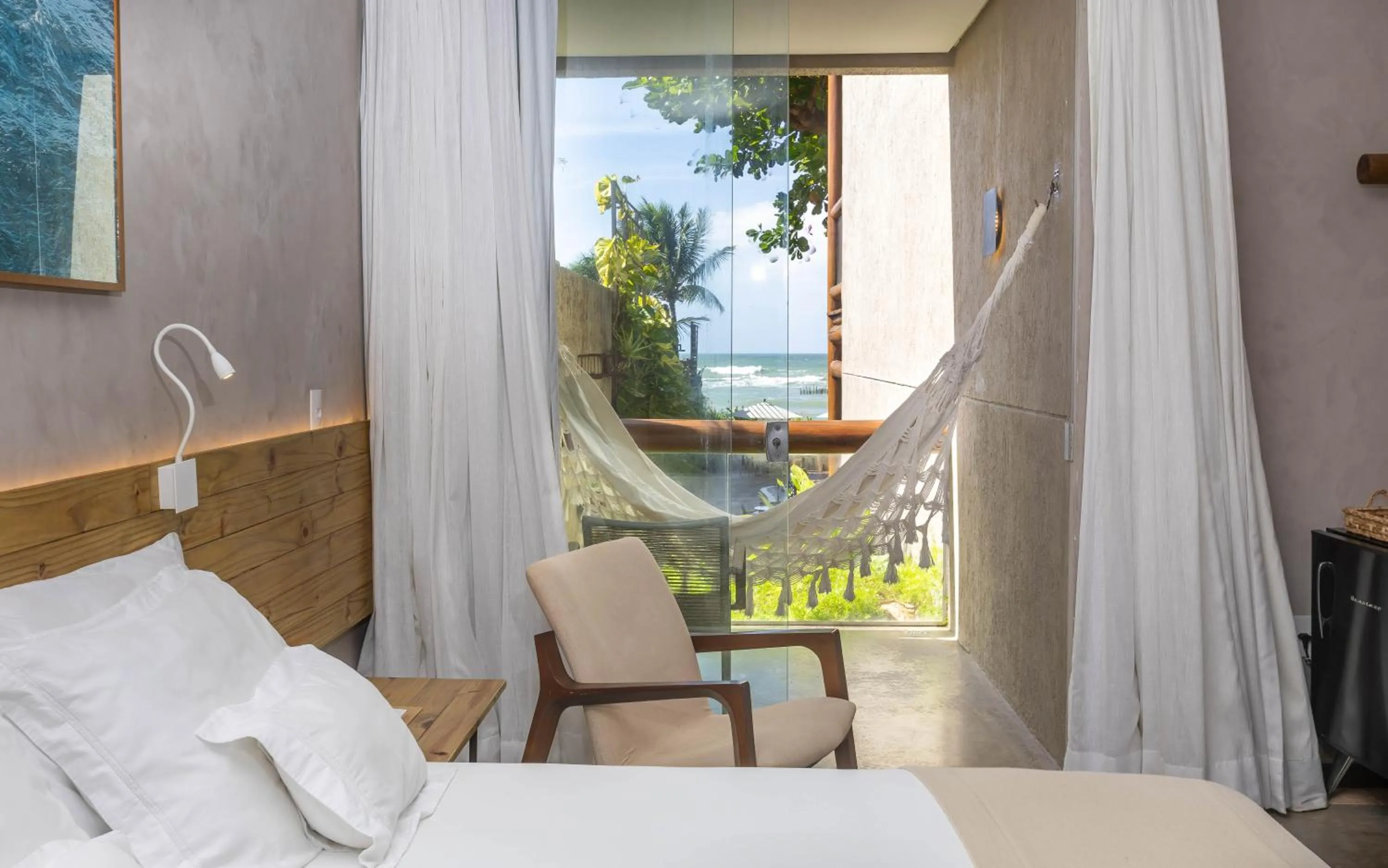 View (from property/room), Bed in Flor de Lis Exclusive Hotel