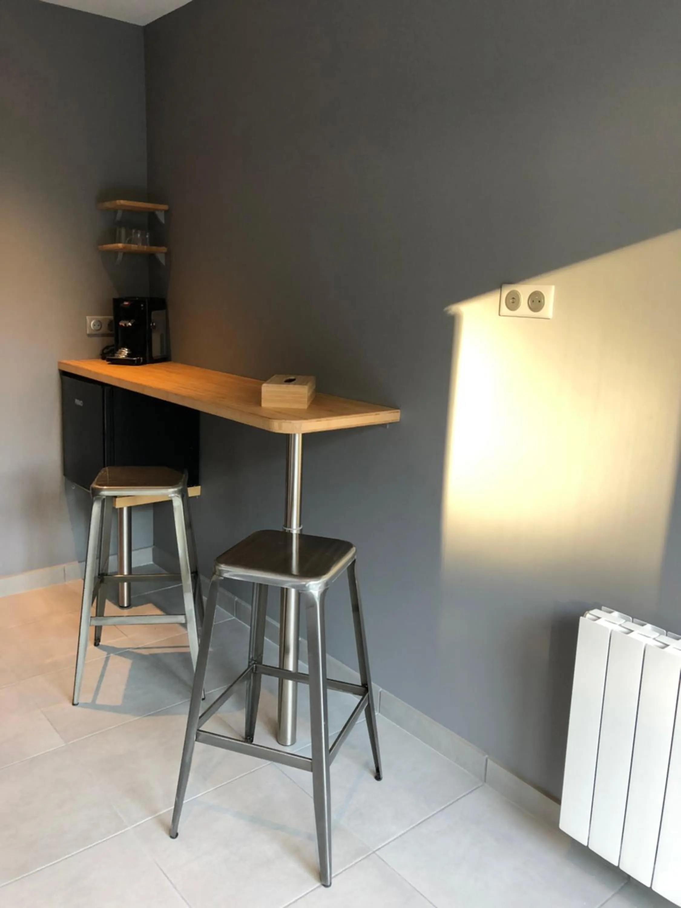 Dining area in Cabane du Circuit