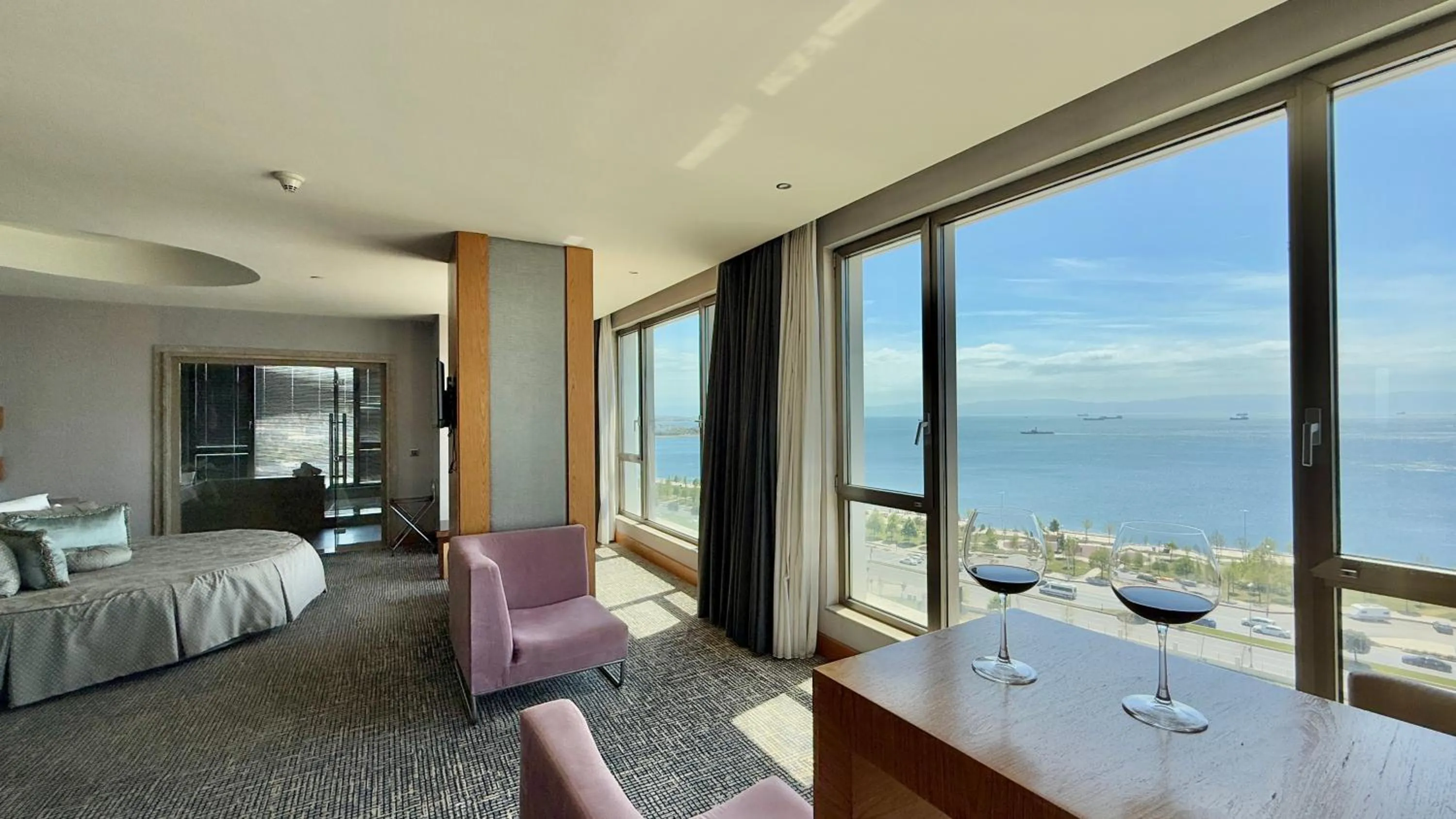 Photo of the whole room, Bed in The Green Park Pendik