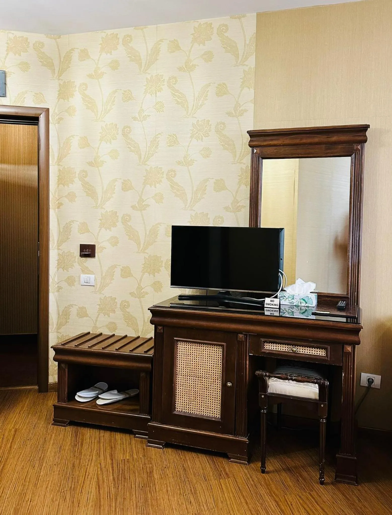 TV and multimedia in Acapulco Hotel