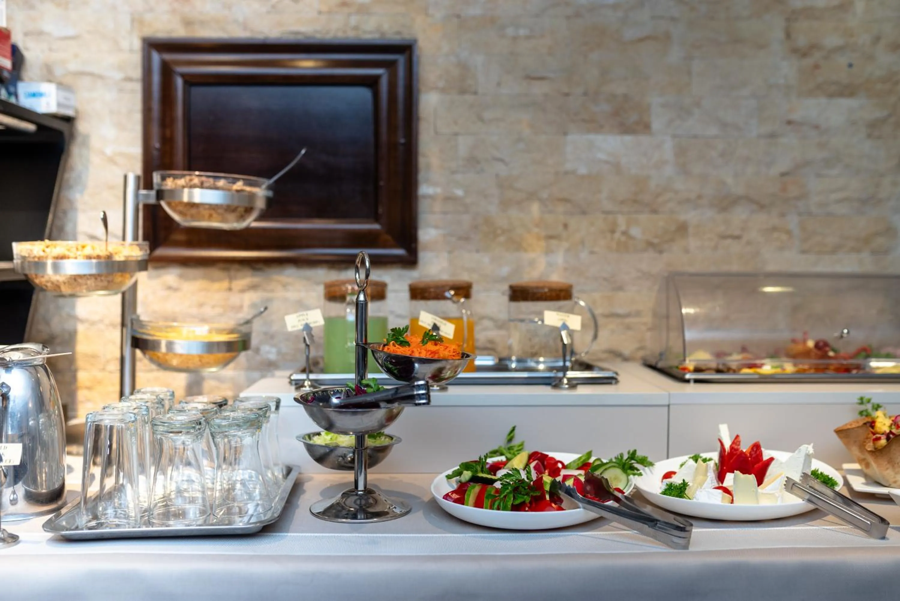 Buffet breakfast in Acapulco Hotel