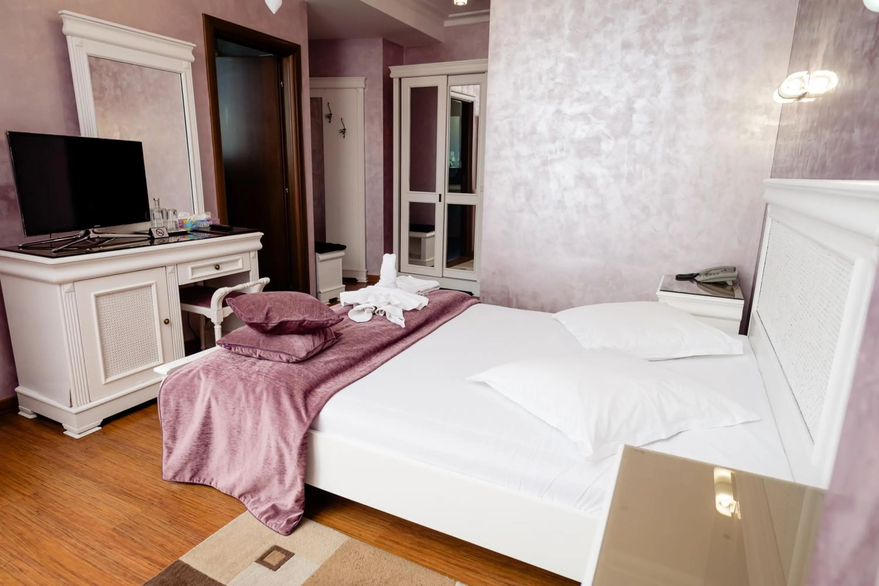 Bed in Acapulco Hotel