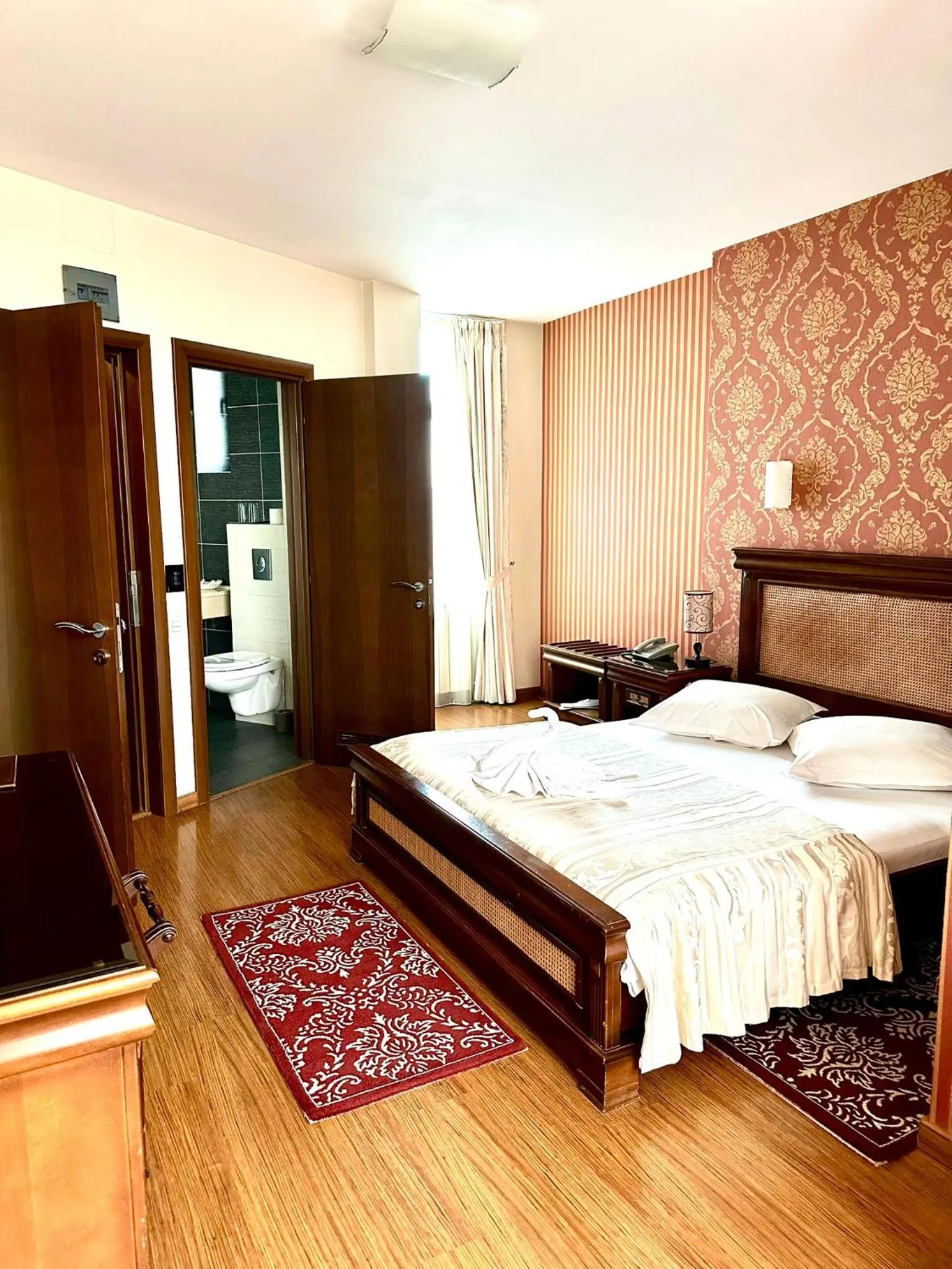 Bedroom, Bed in Acapulco Hotel