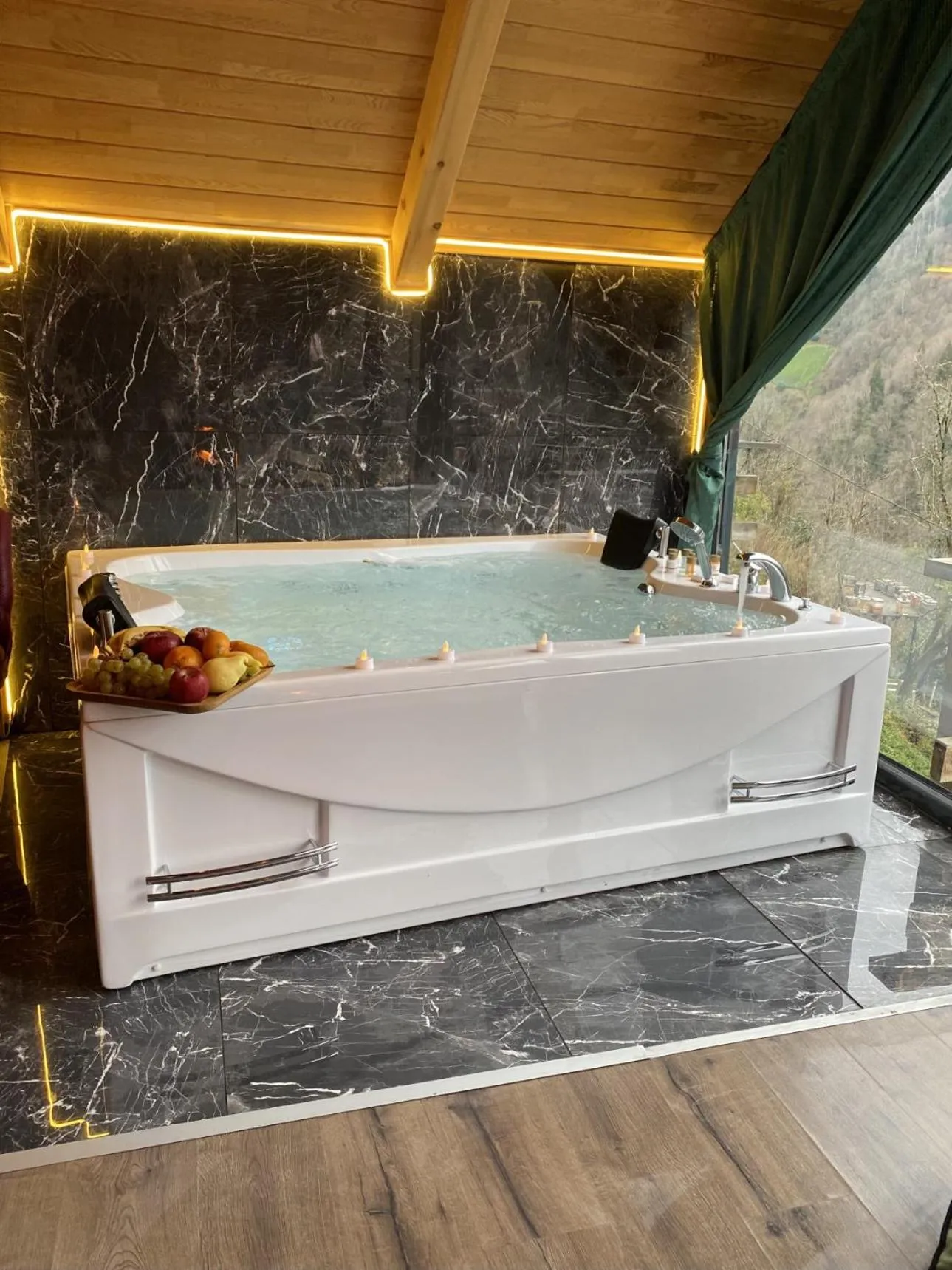 Seyr-i Cennet Dag Evleri