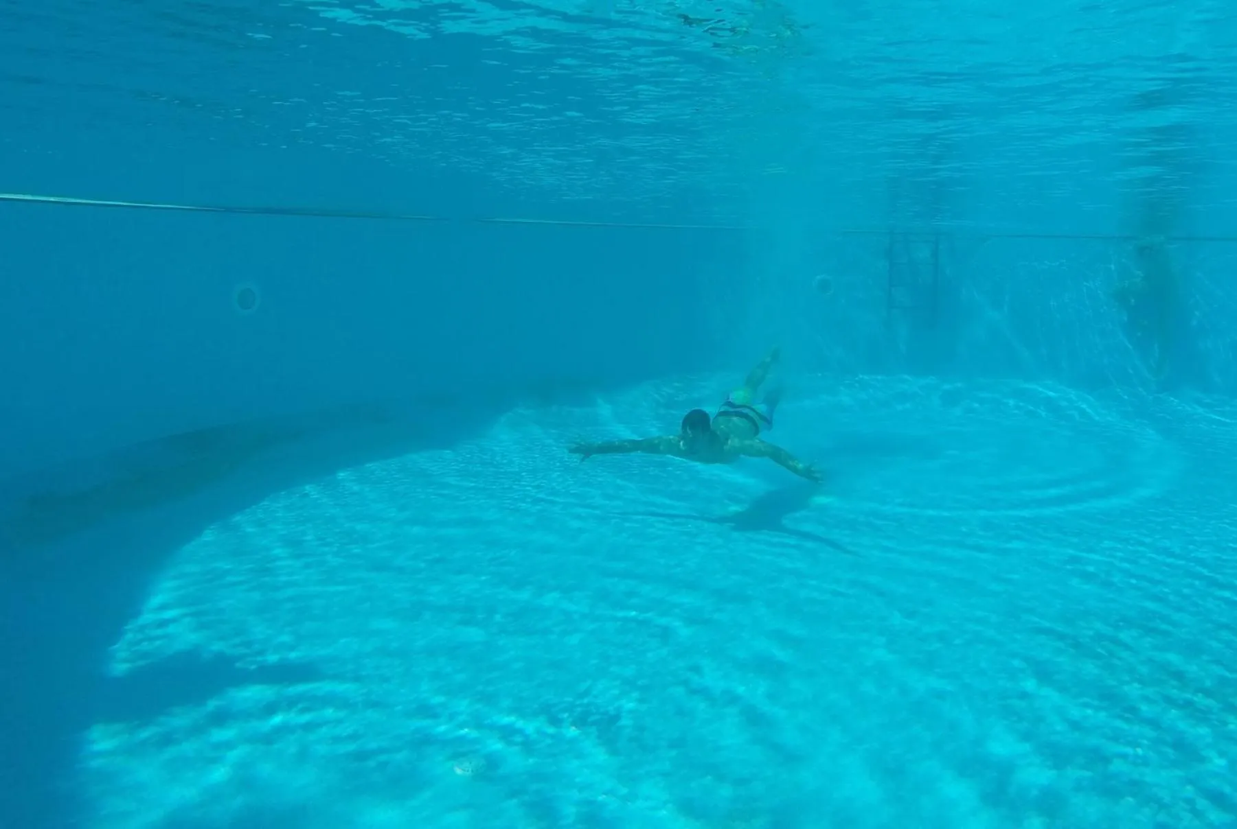 Swimming pool in Golden Sun Hotel