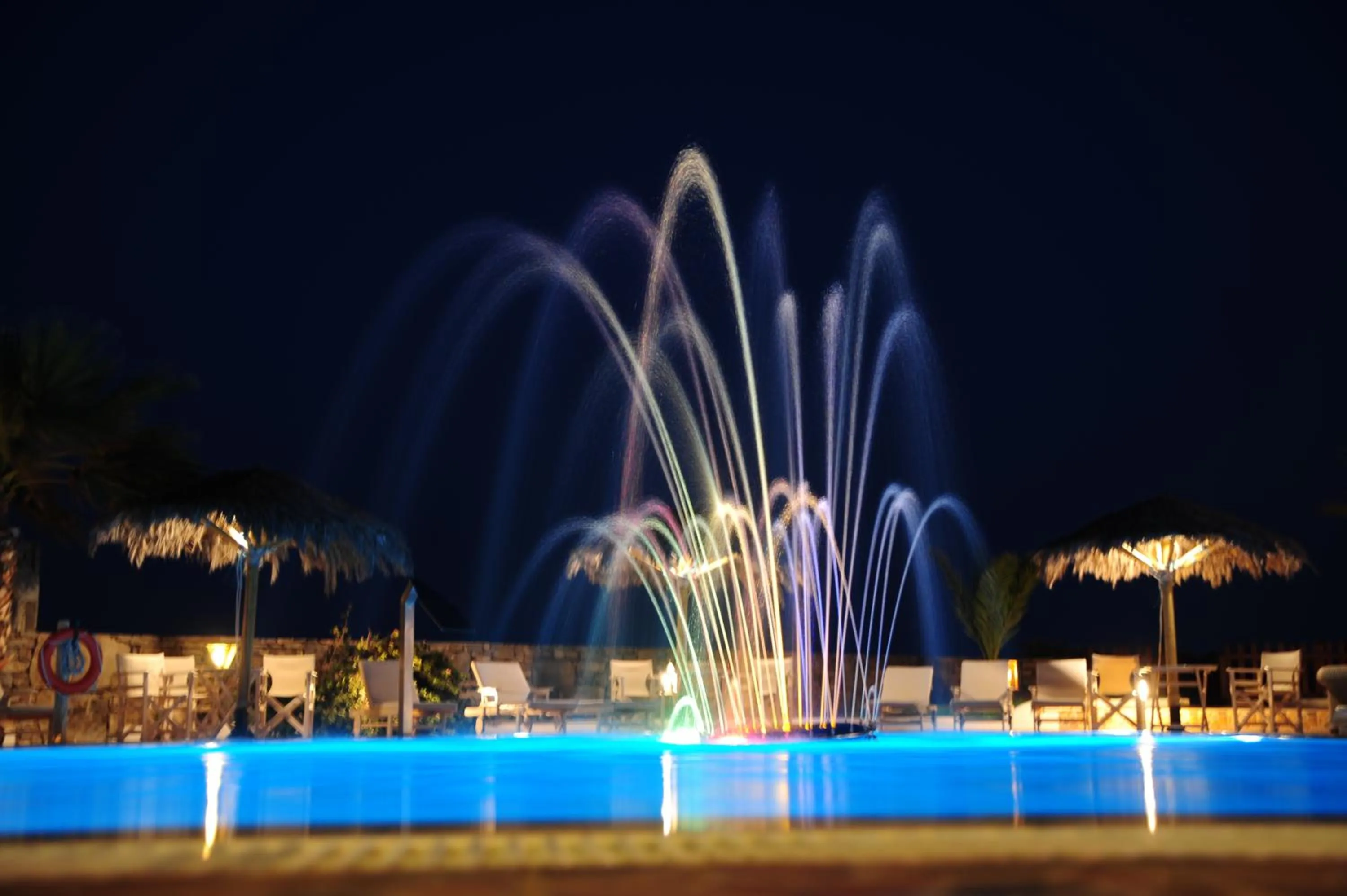 Swimming pool in Golden Sun Hotel