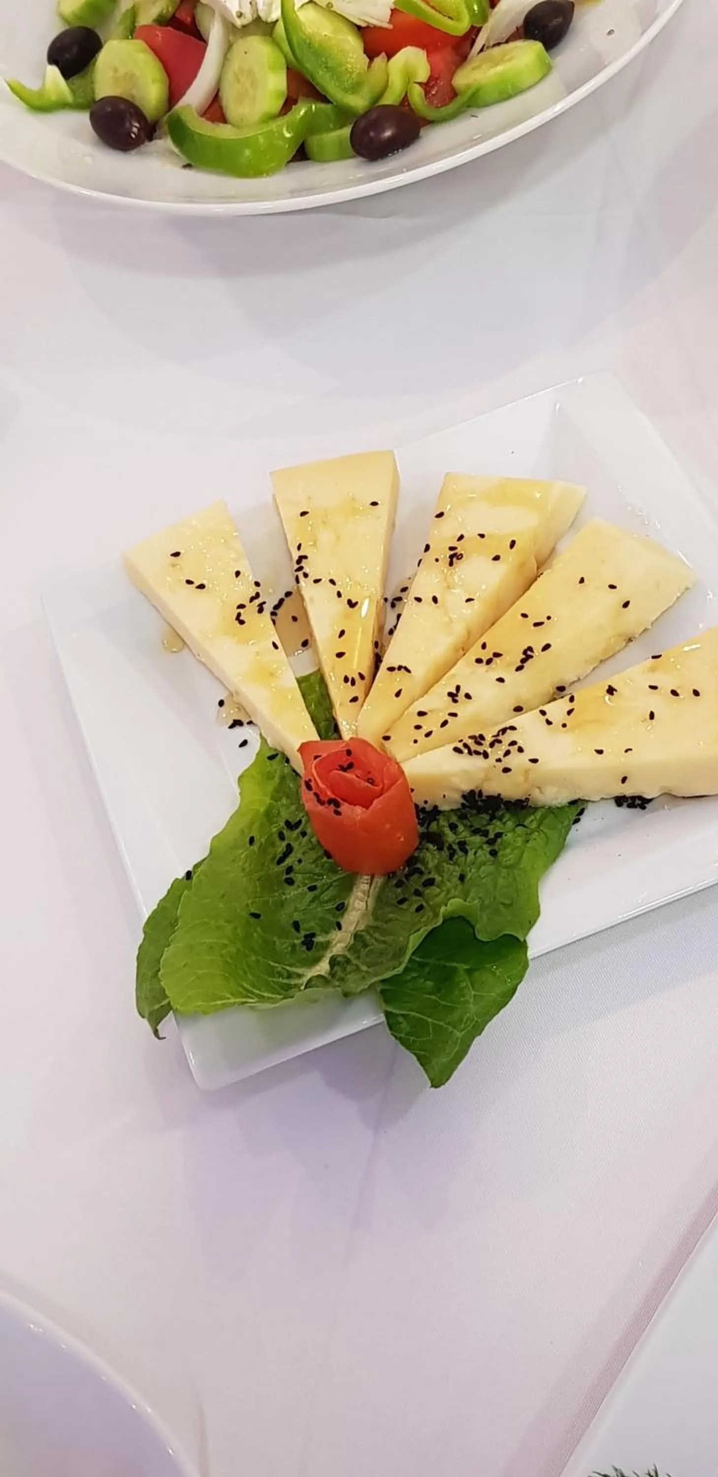 Food and drinks in Golden Sun Hotel