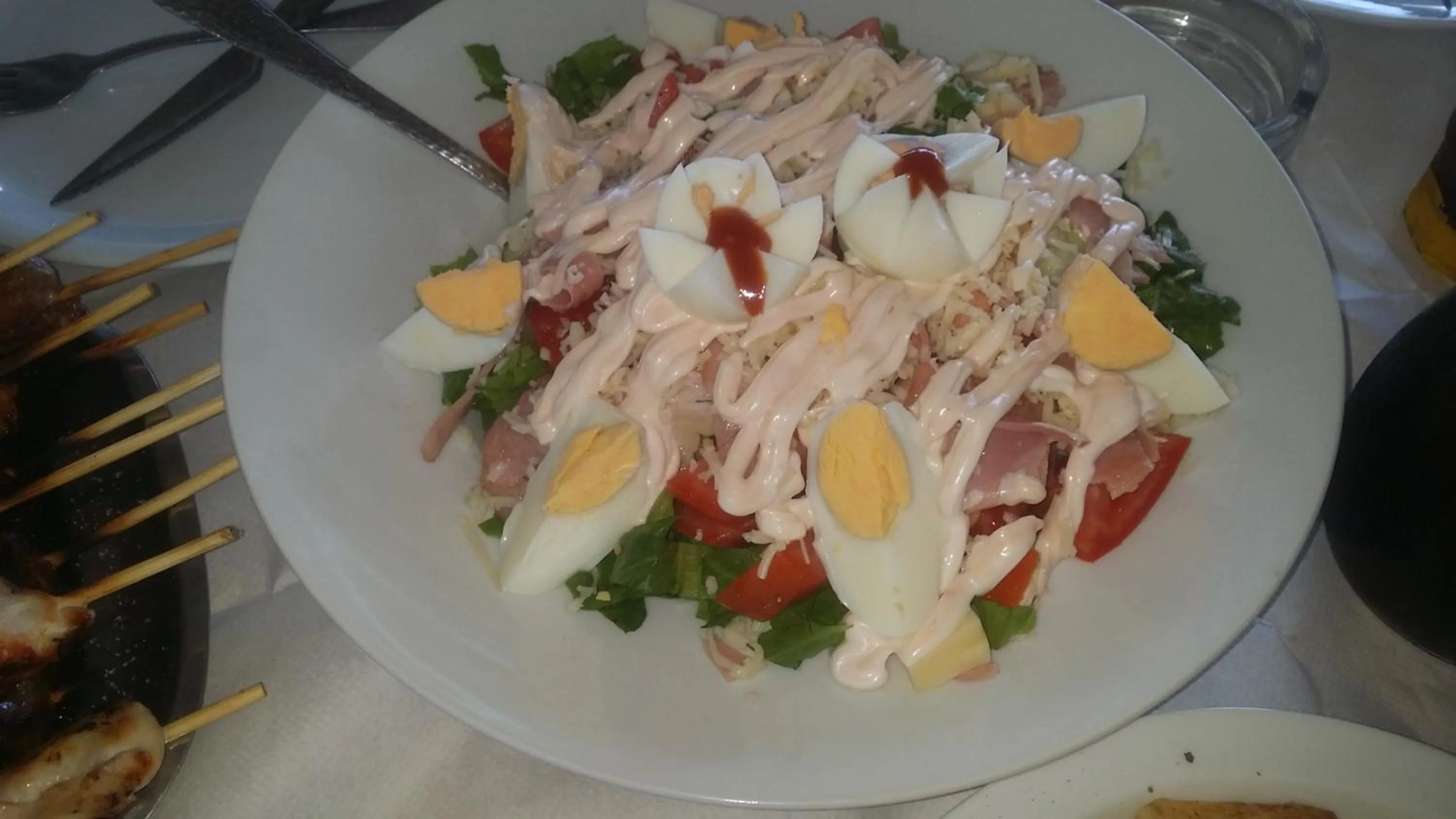 Food in Golden Sun Hotel