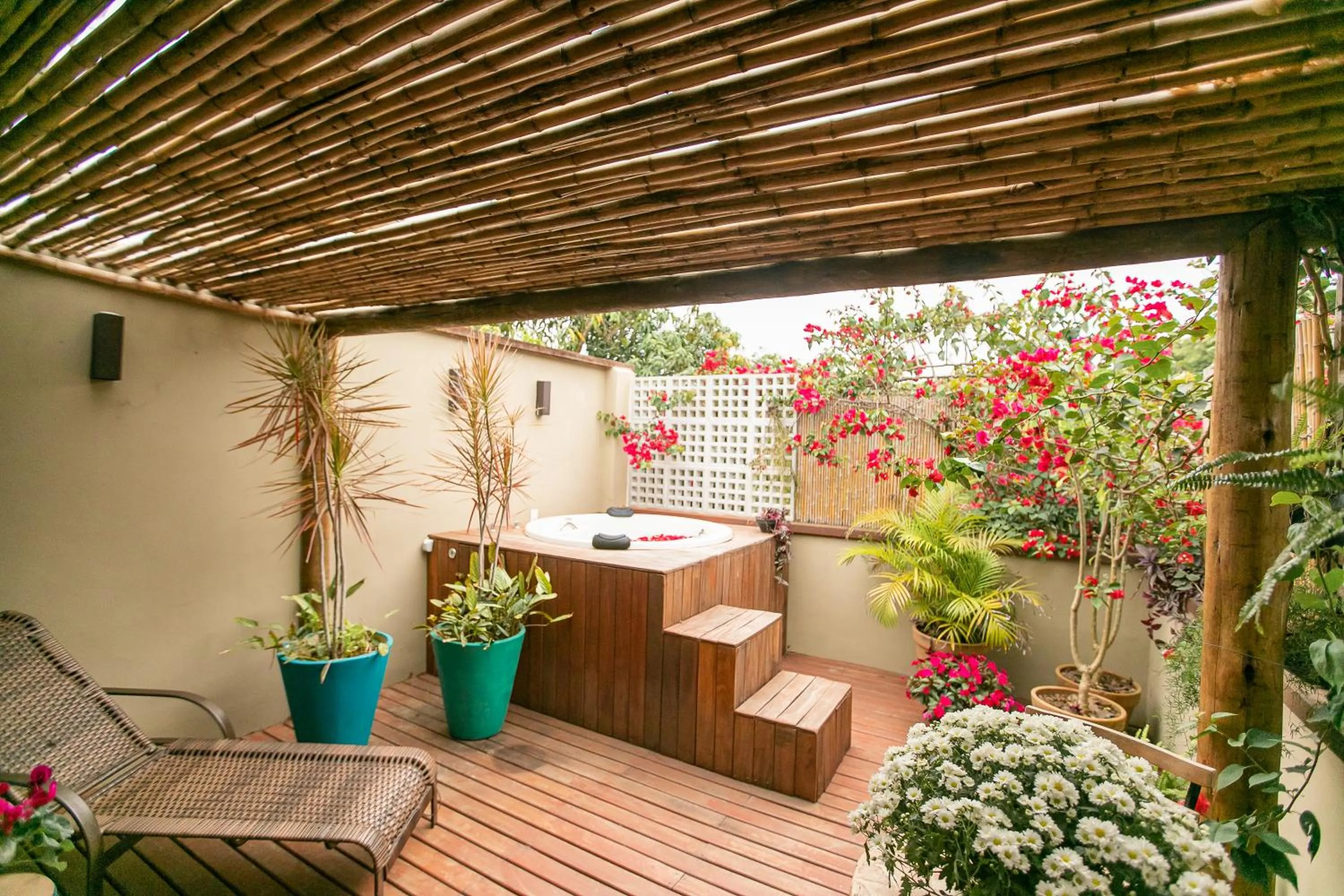 Patio in Pousada Casa do Catavento