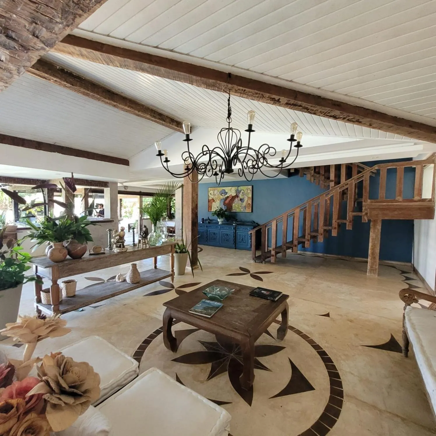 Living room in Pousada Casa do Catavento