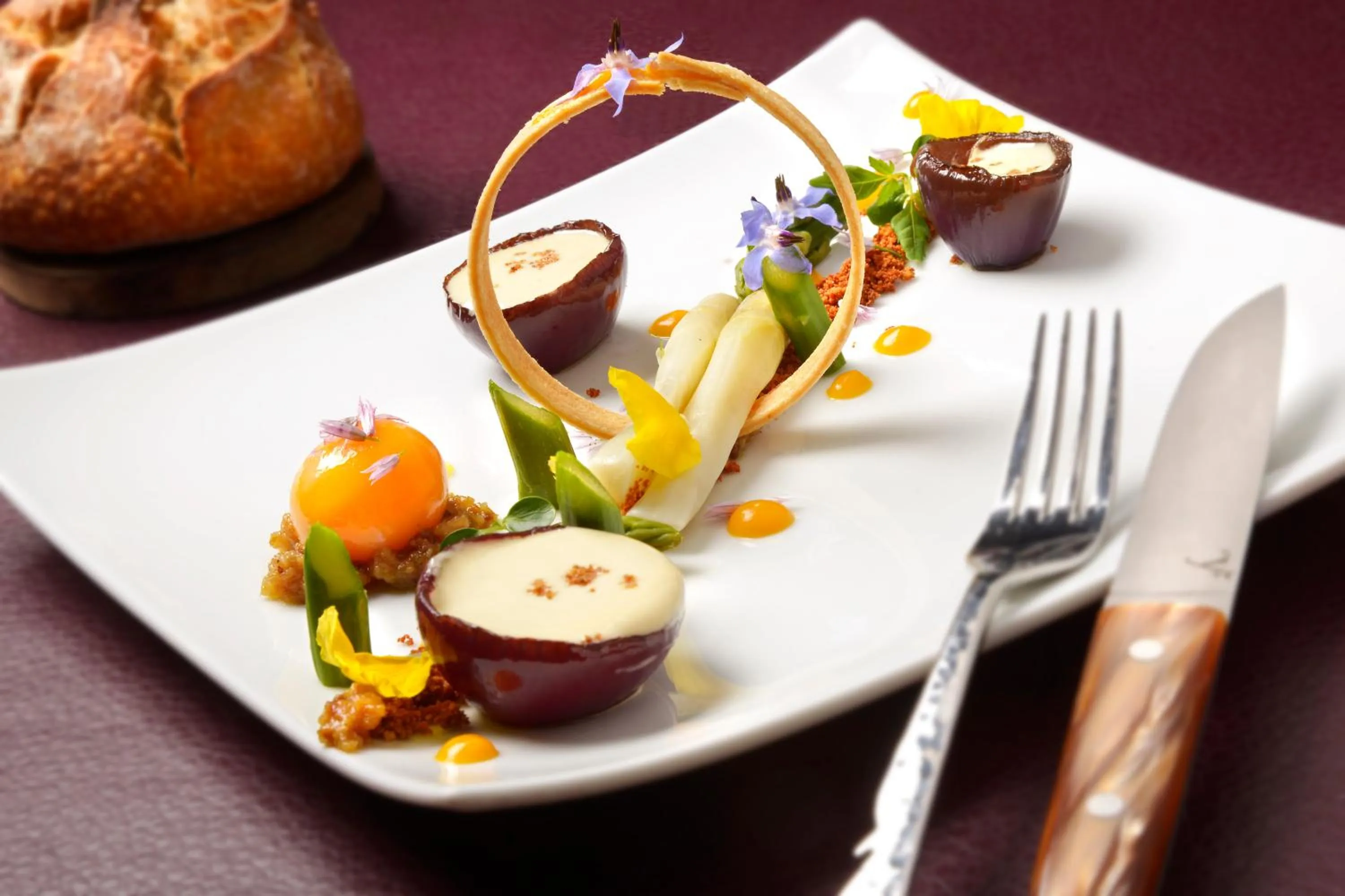 Restaurant/places to eat in Hôtel L'Yeuse - Teritoria