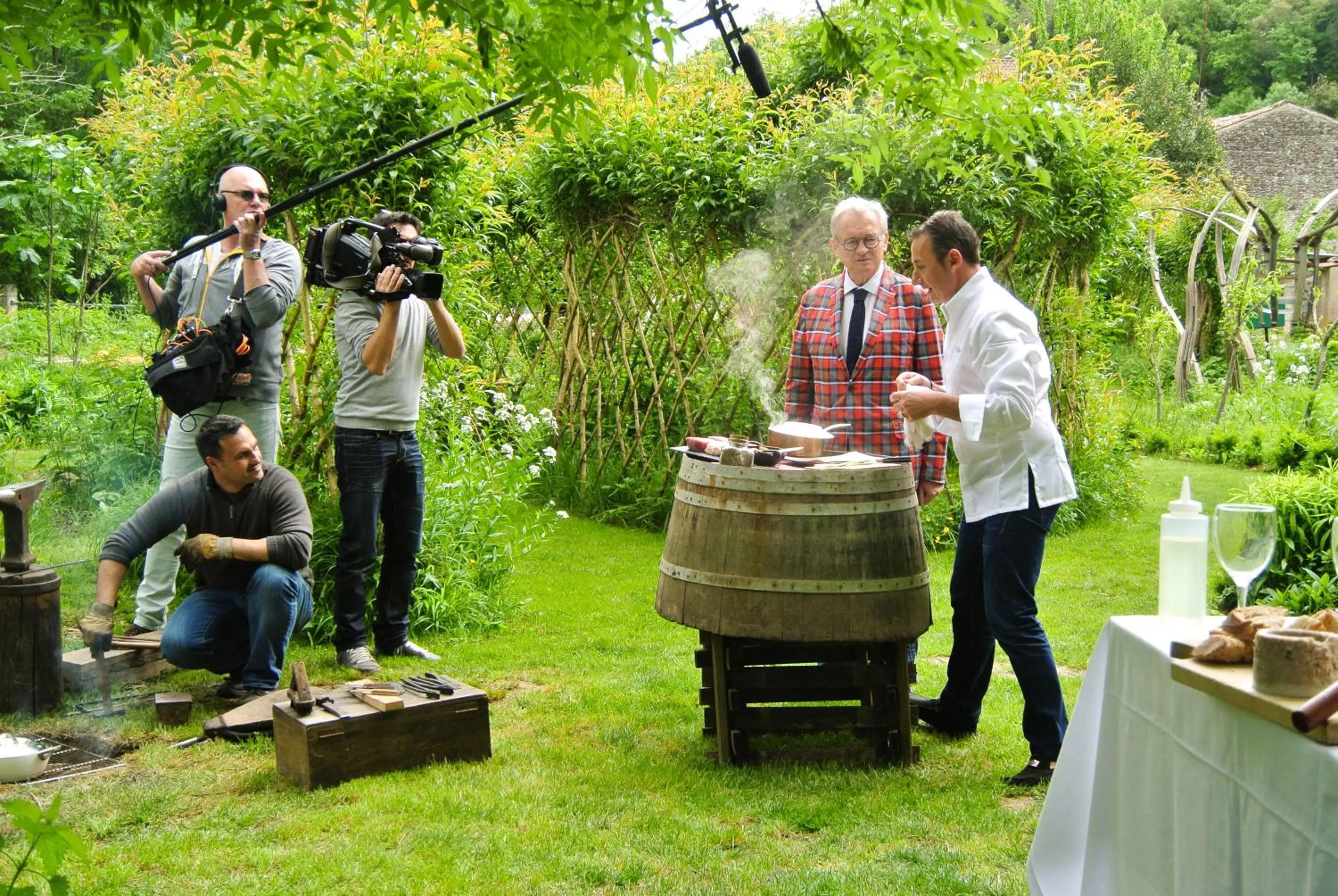 Garden in Hôtel L'Yeuse - Teritoria