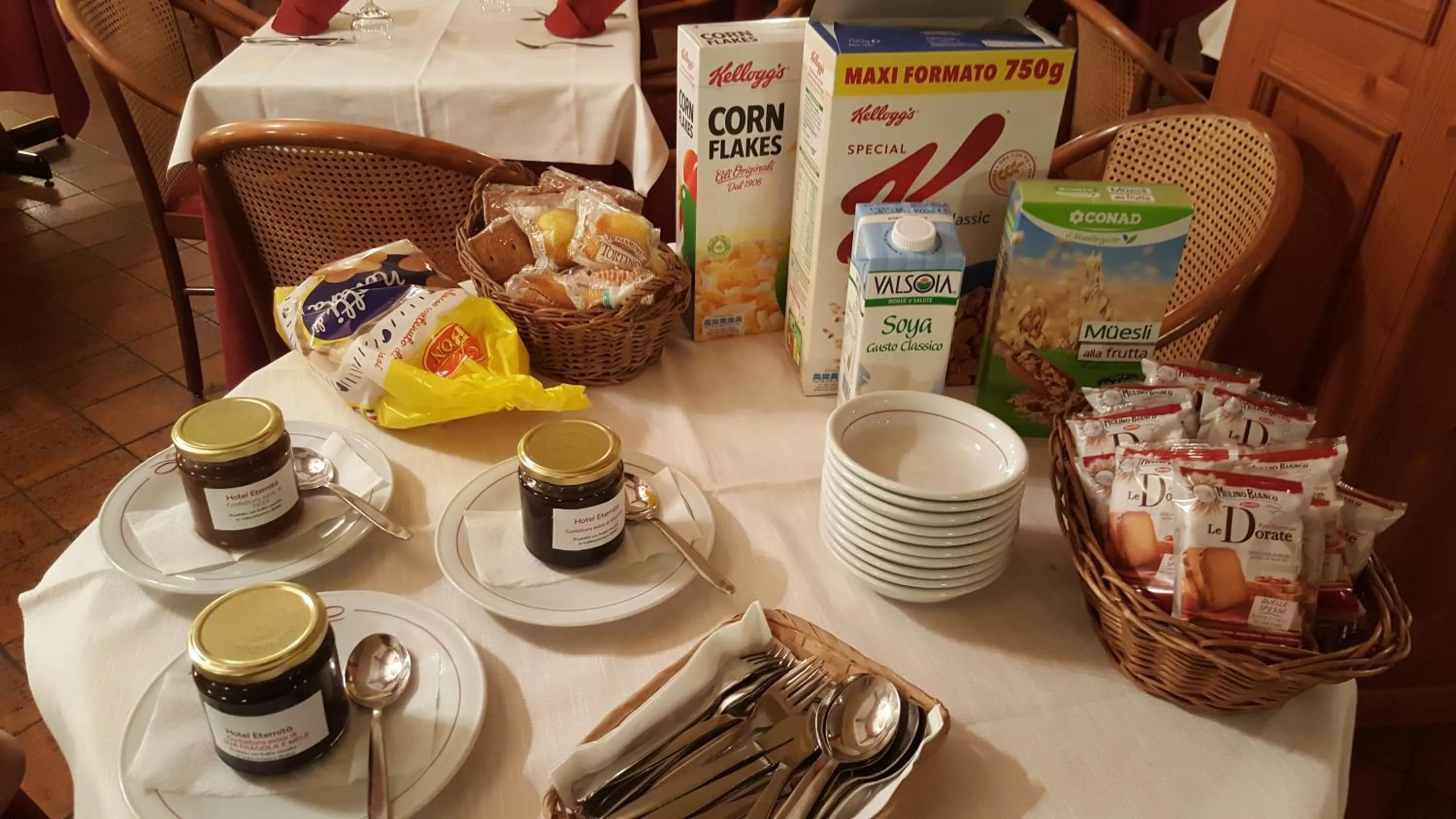 Food and drinks in Hotel Eternità