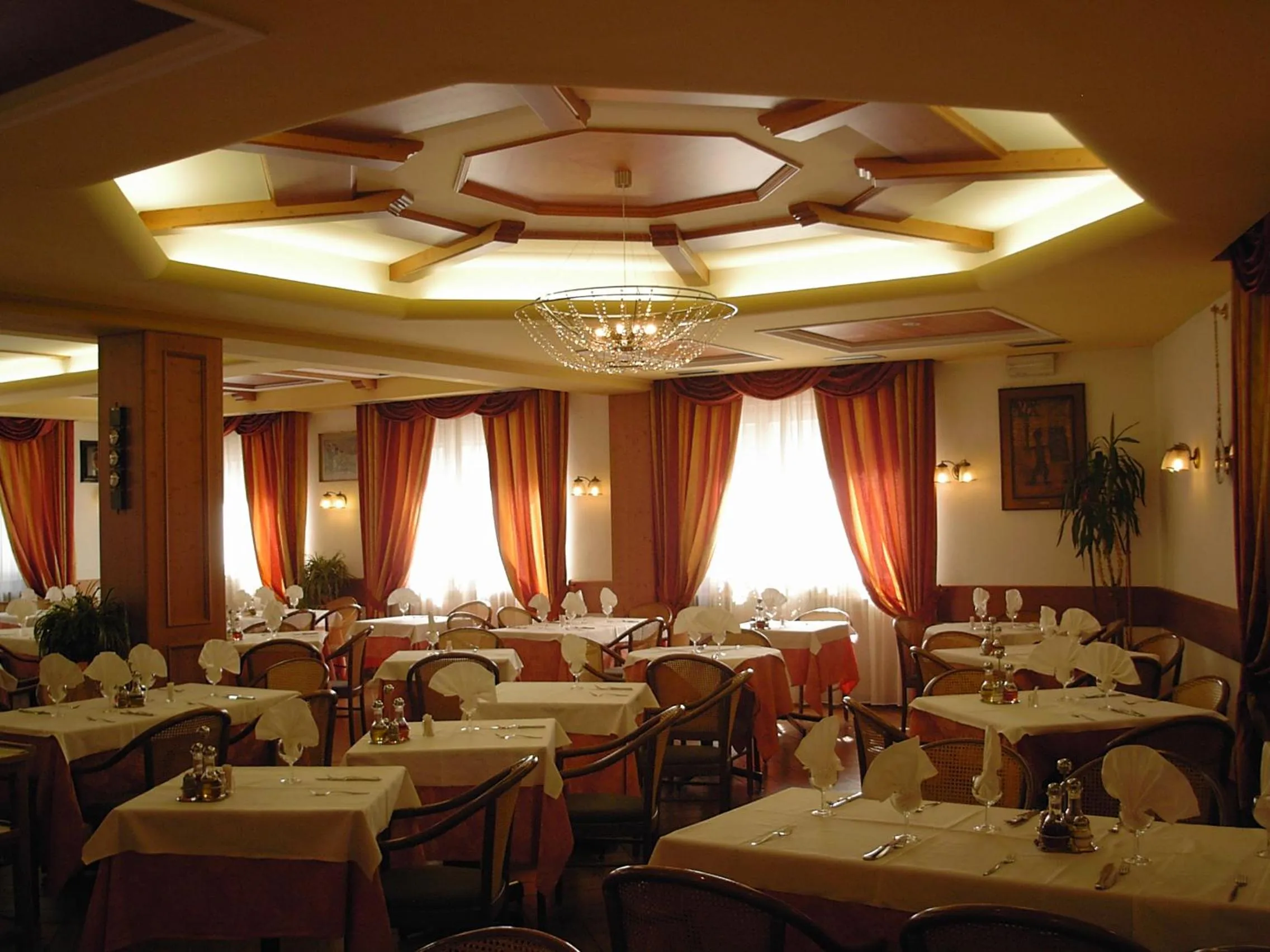 Restaurant/places to eat in Hotel Eternità