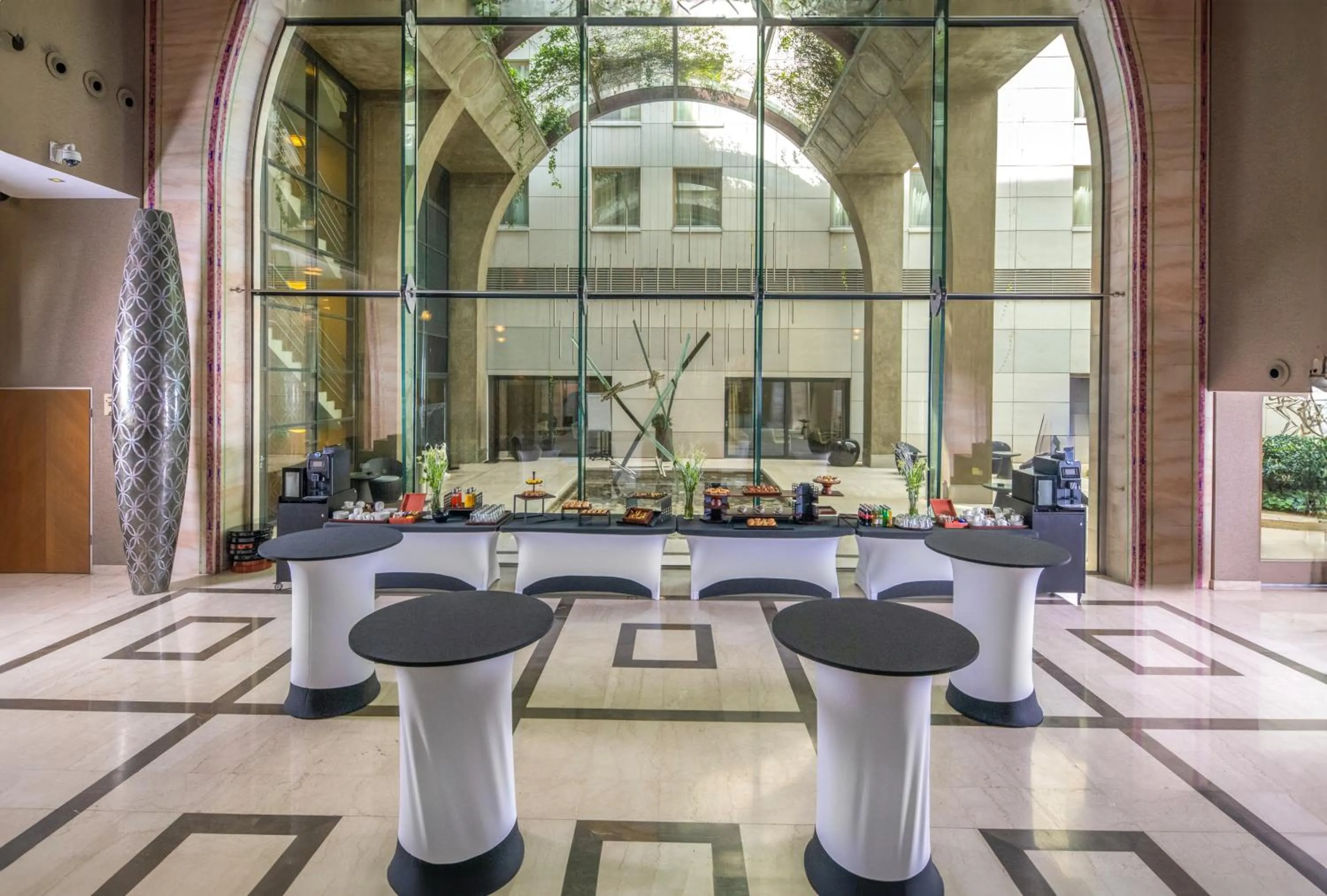 Lobby or reception in Continental Hotel Budapest