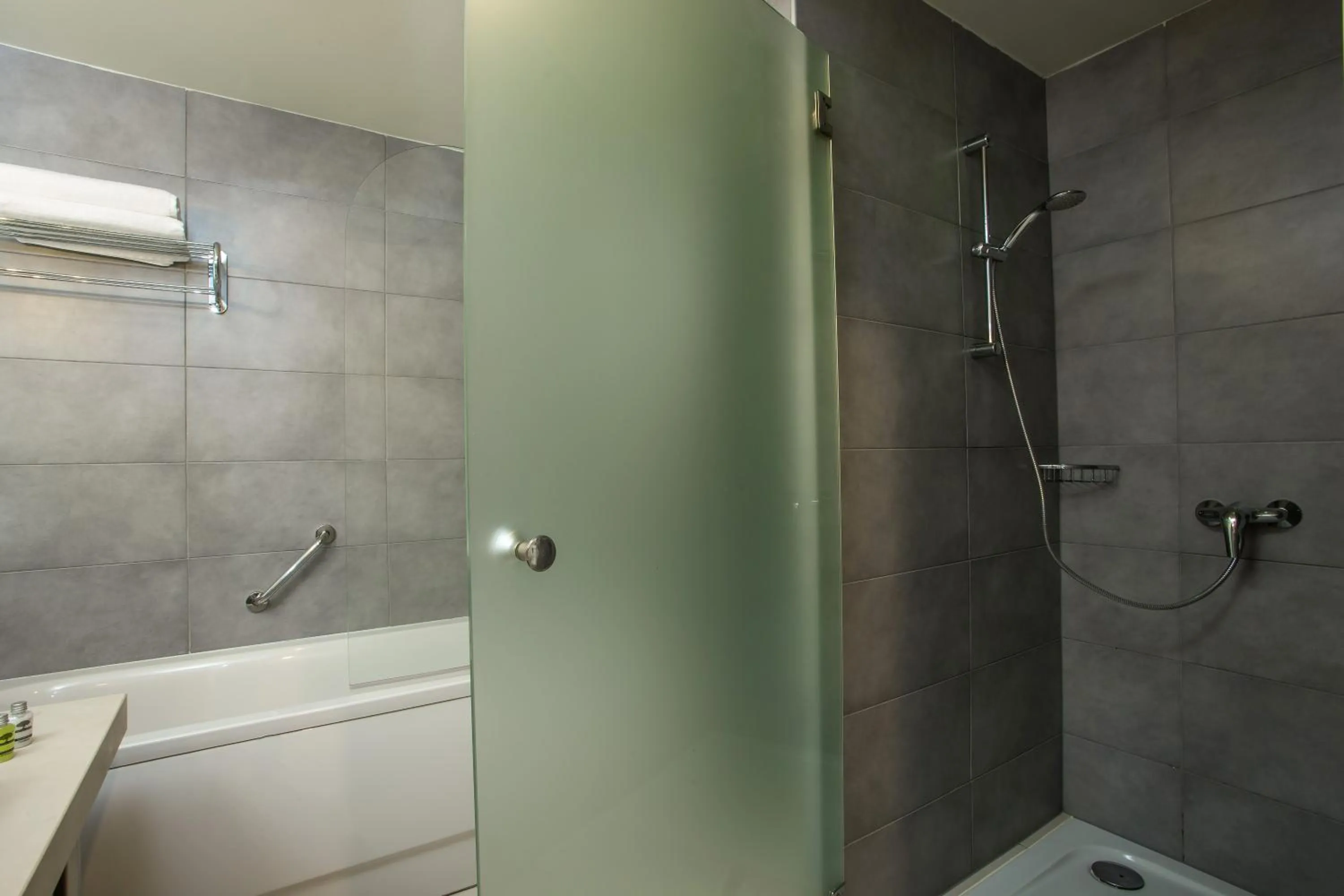 Shower in Lindos White Hotel & Suites