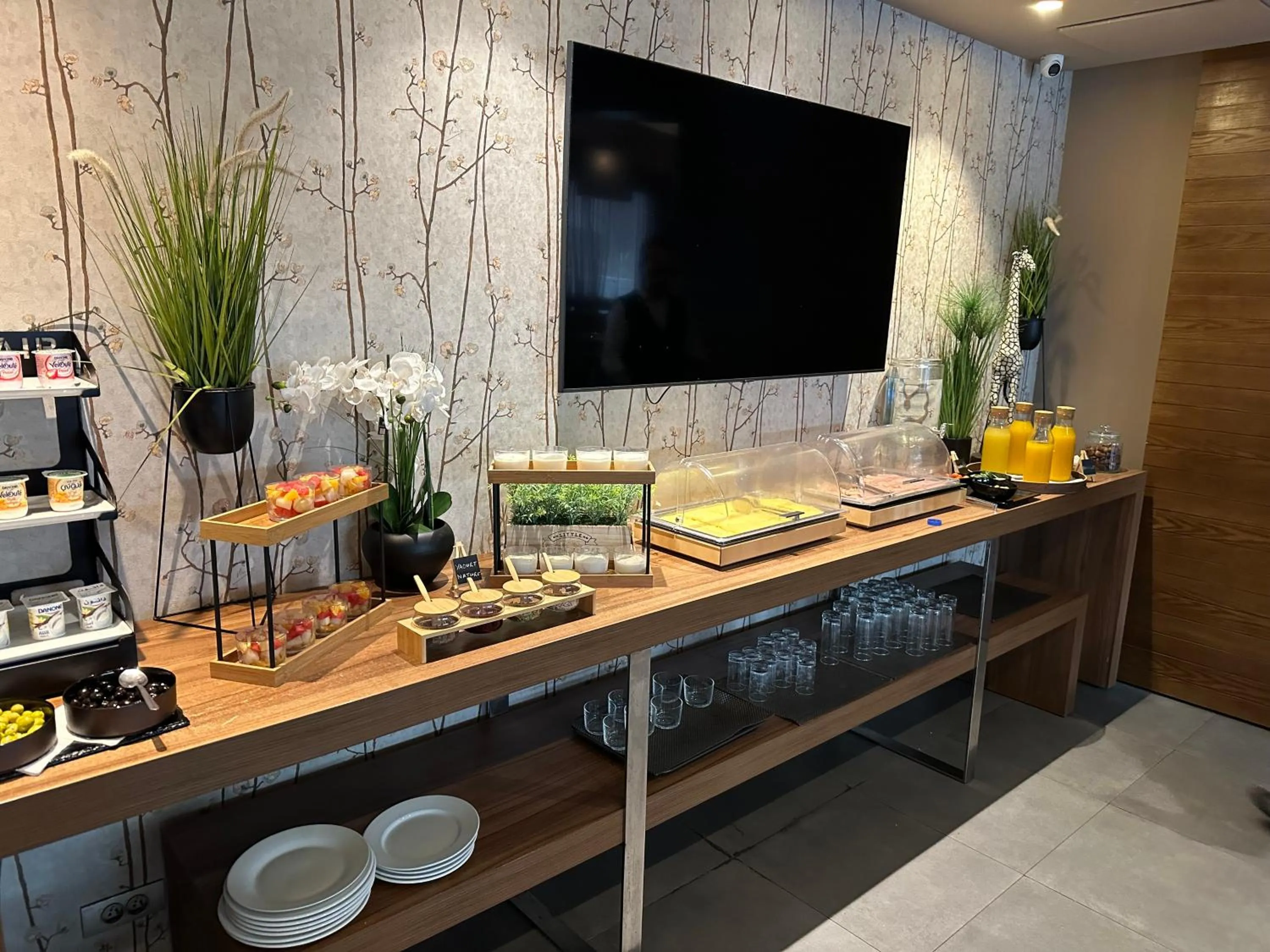 Breakfast in Ocean Park Hotel, Premium Suites & Wellness