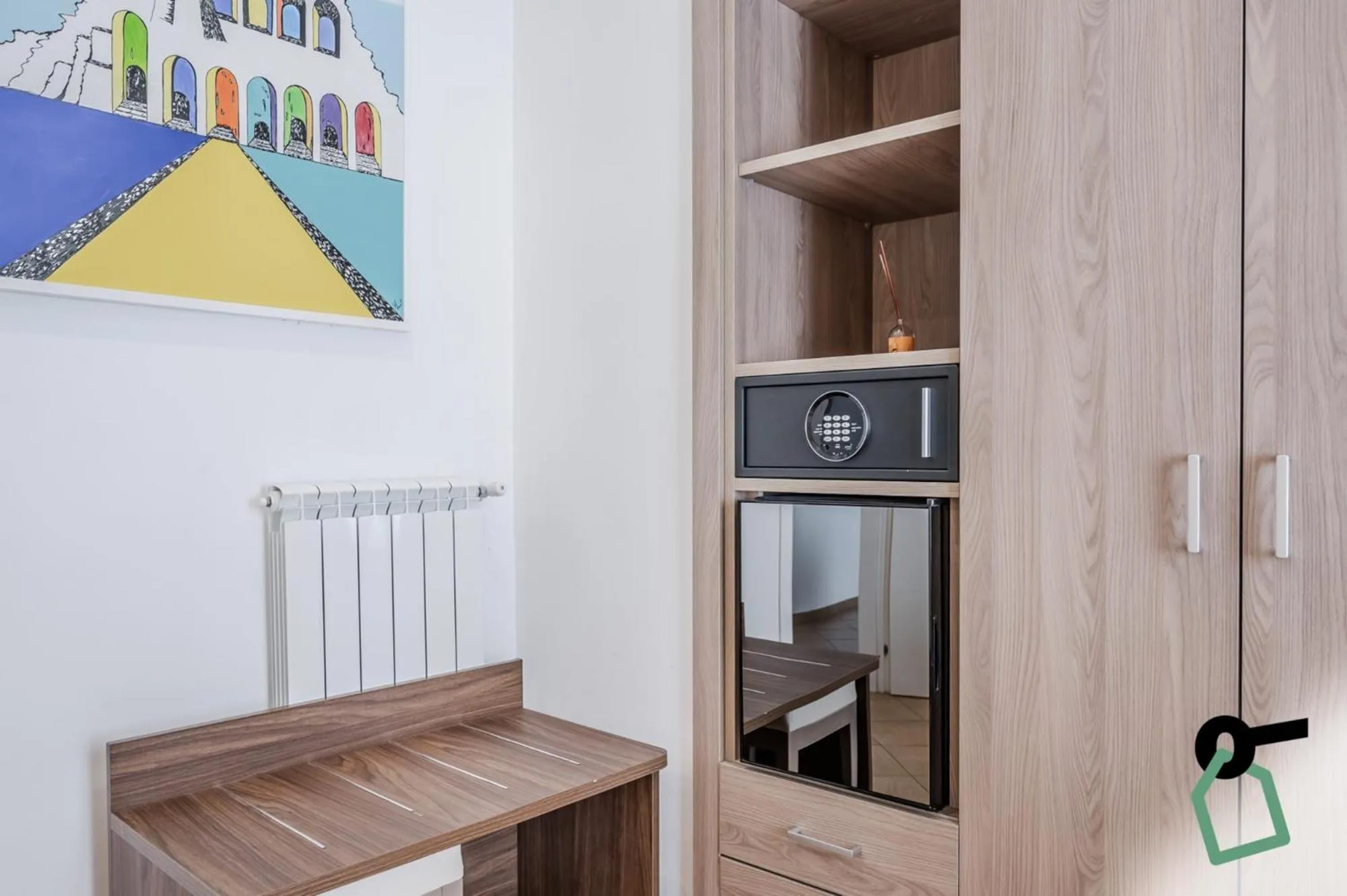 wardrobe in Residenza Scarlatti Napoli